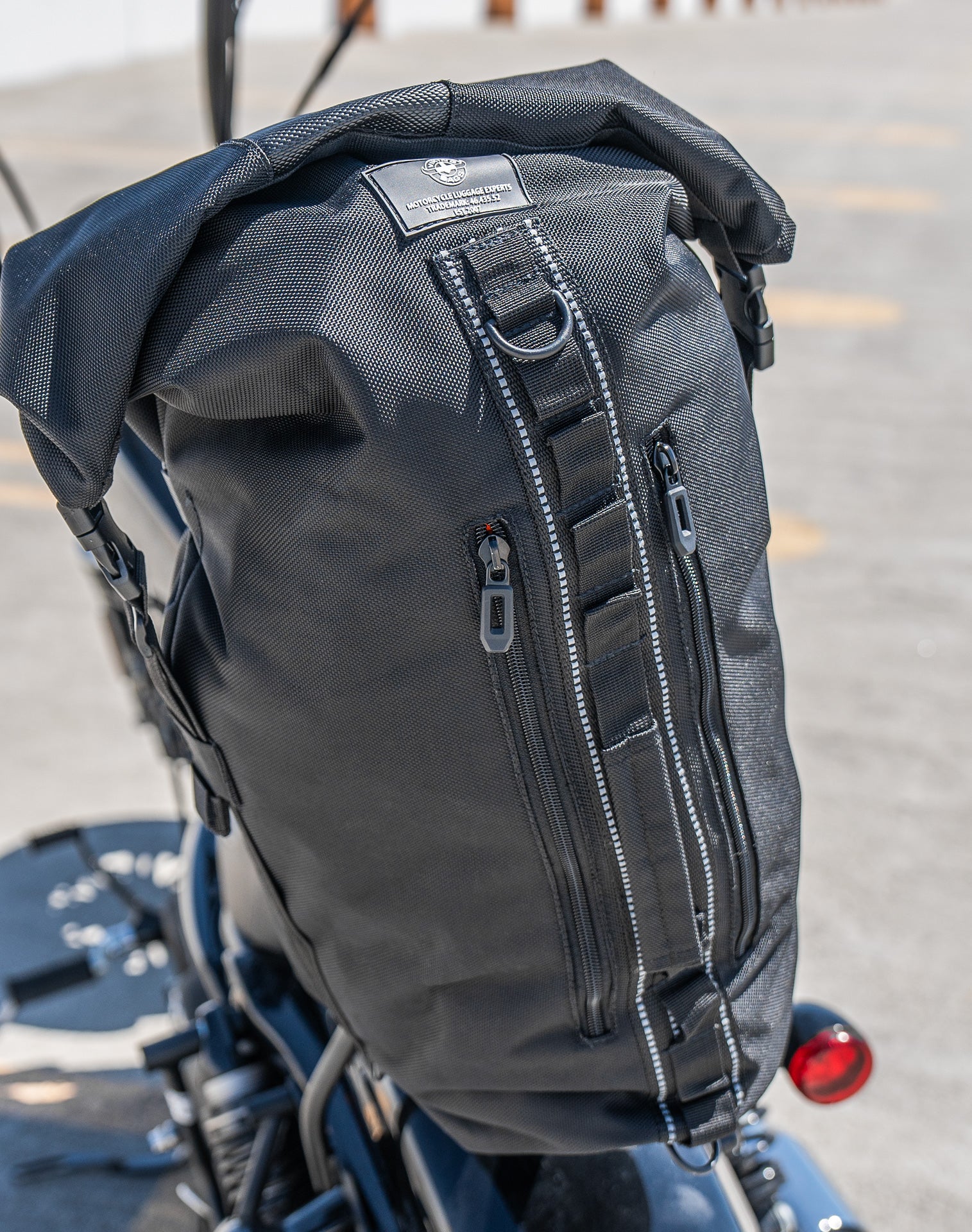 35L - Renegade Royal Enfield Motorcycle Sissy Bar Bag v4