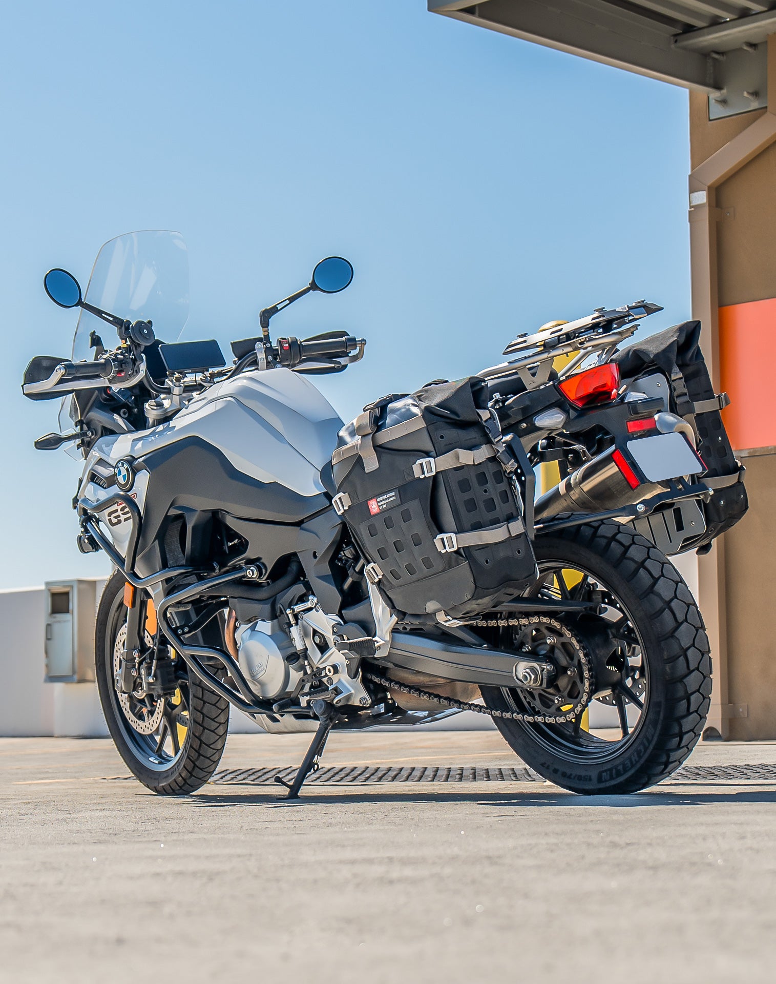 40L - Apex Medium BMW F 750 GS ADV Touring Panniers Lifestyle 2