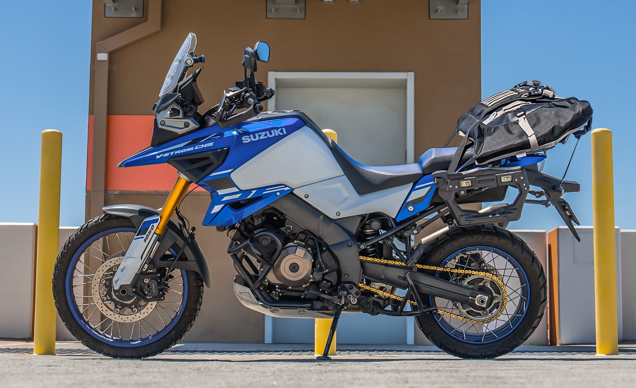 40L - Apex Suzuki Adventure Touring Backpack Lifestyle @expand