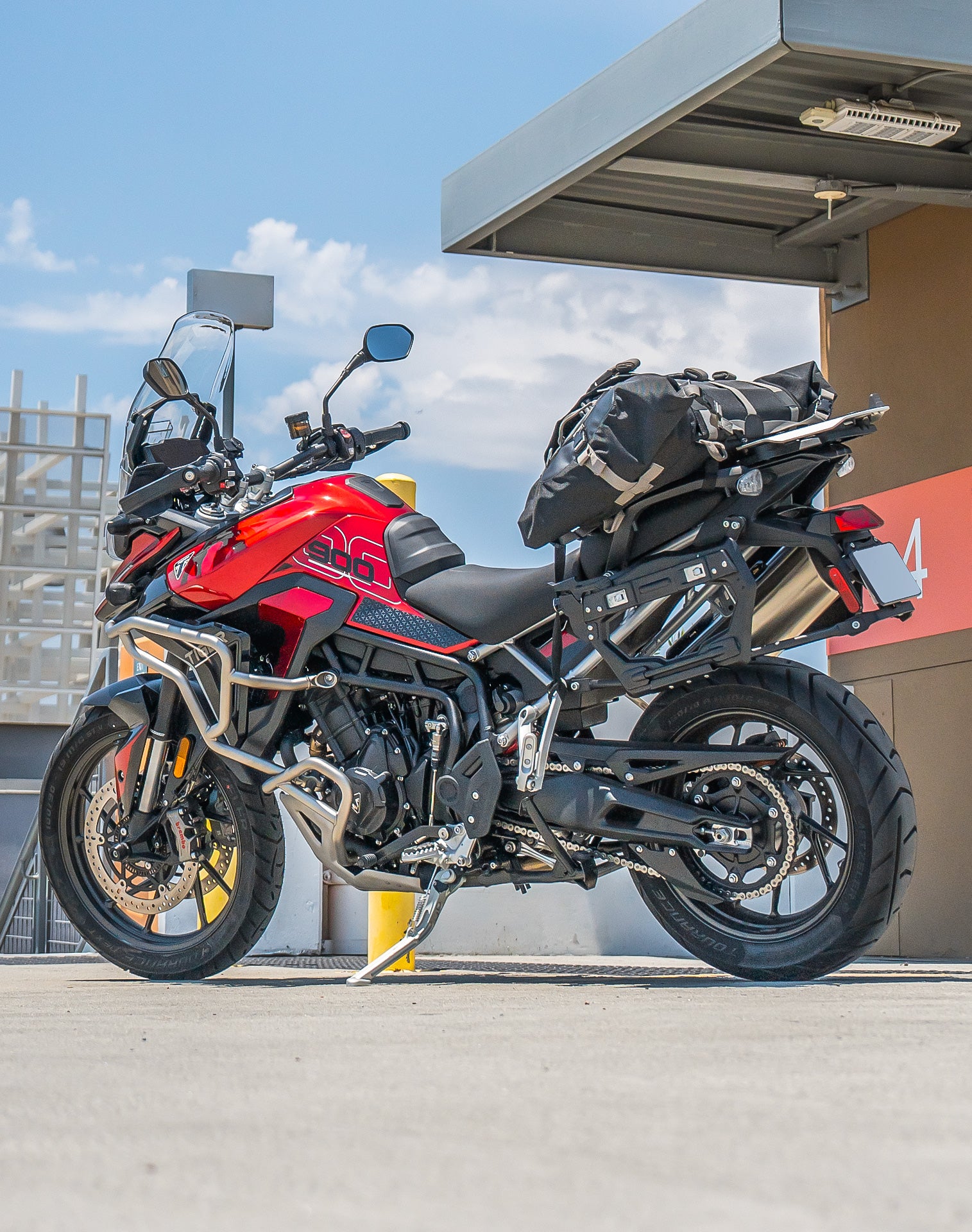 40L - Apex Triumph Adventure Touring Backpack Lifestyle Vertical