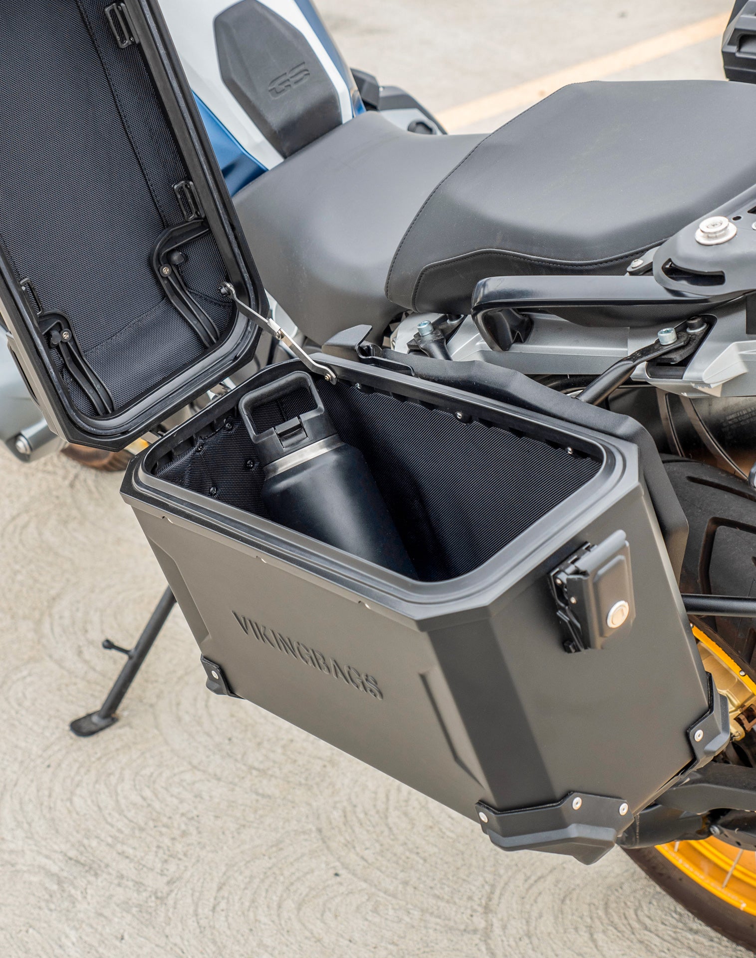 45L - Apex XL BMW R 1250 GS Aluminum Side Cases Black v4