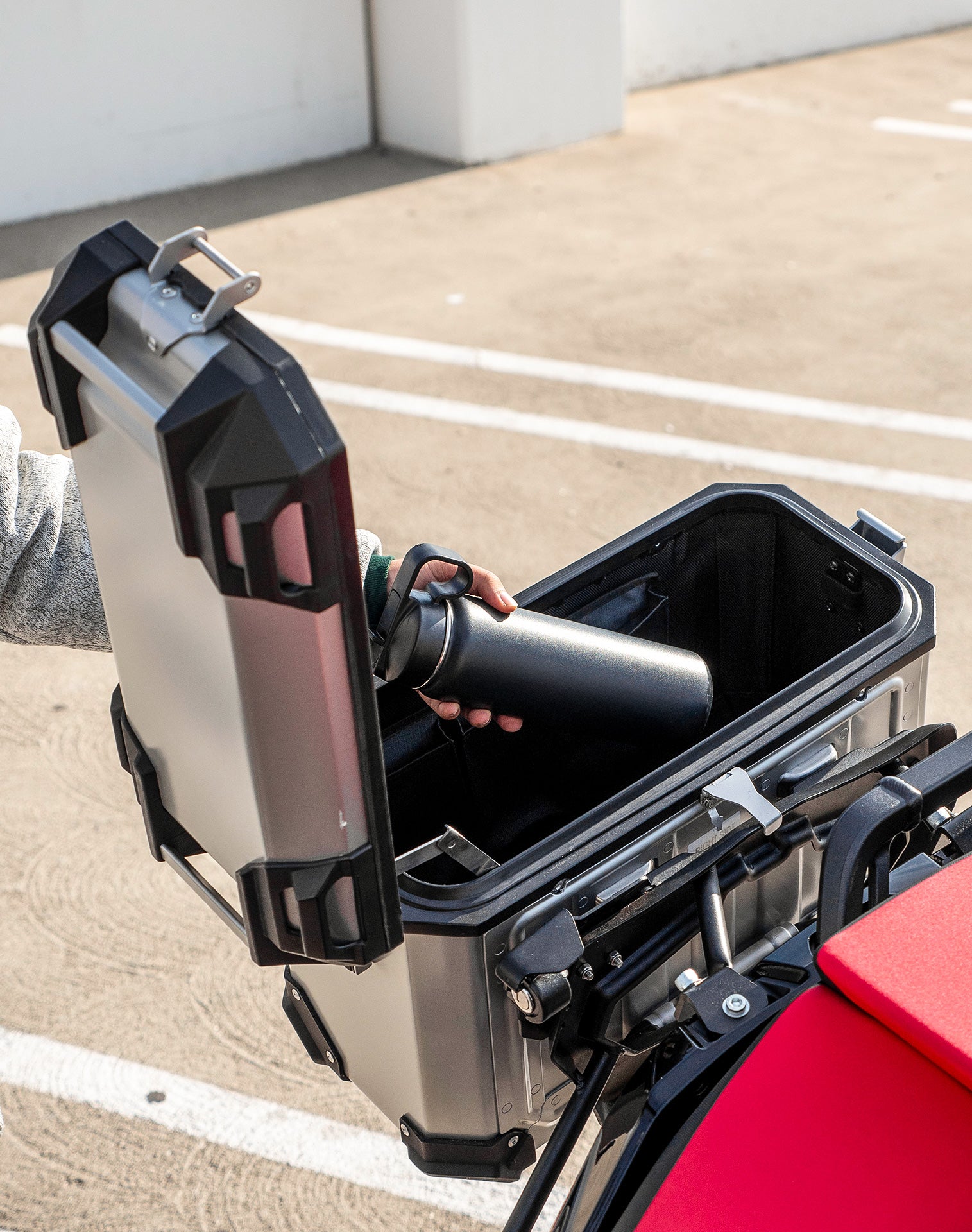 45L - Apex XL Honda CRF1100L Africa Twin ADV Sports ES Aluminum Side Cases Silver v4