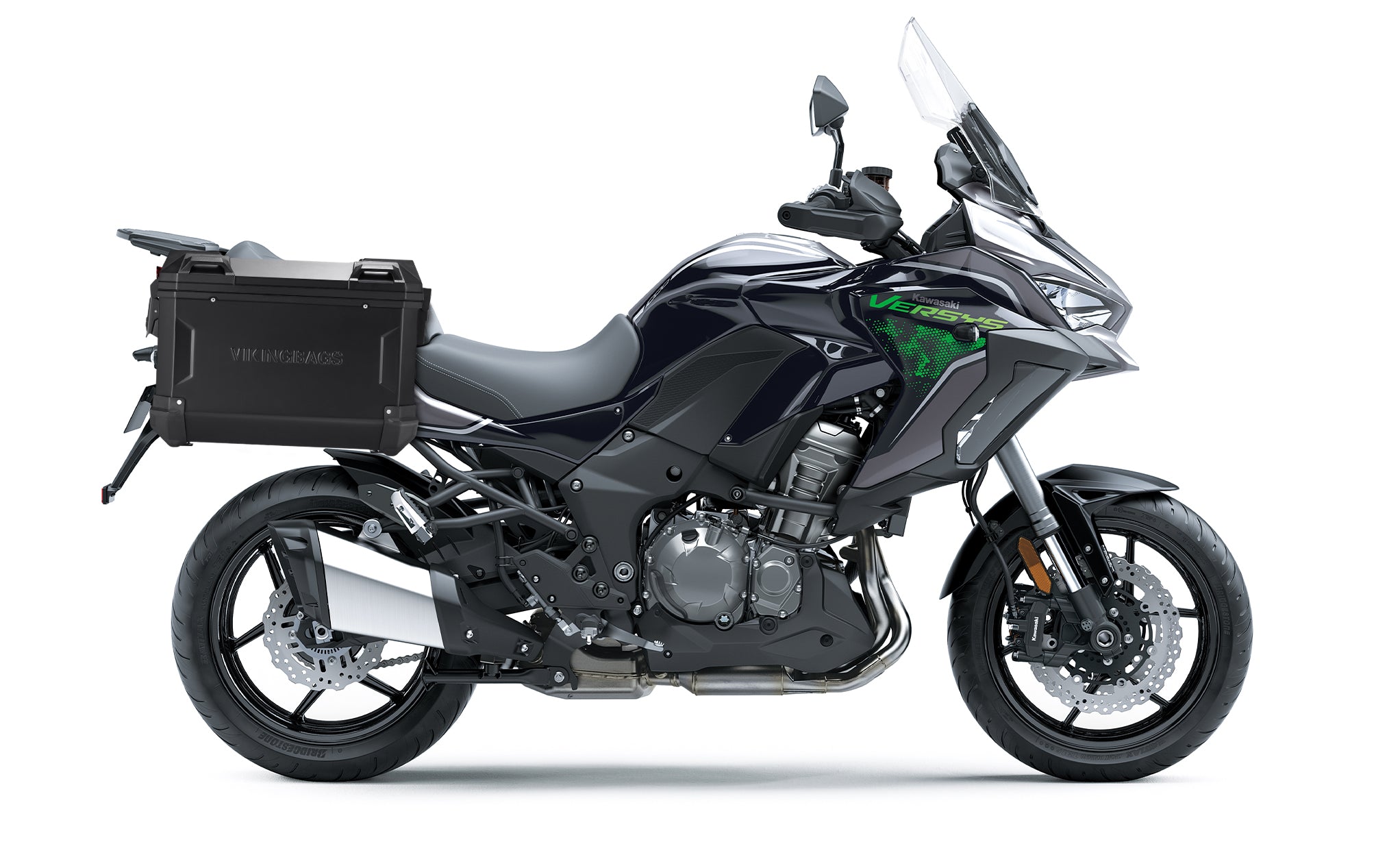 45L - Apex XL Kawasaki VERSYS 1000 Aluminum Side Cases Black Bag on Bike View @expand
