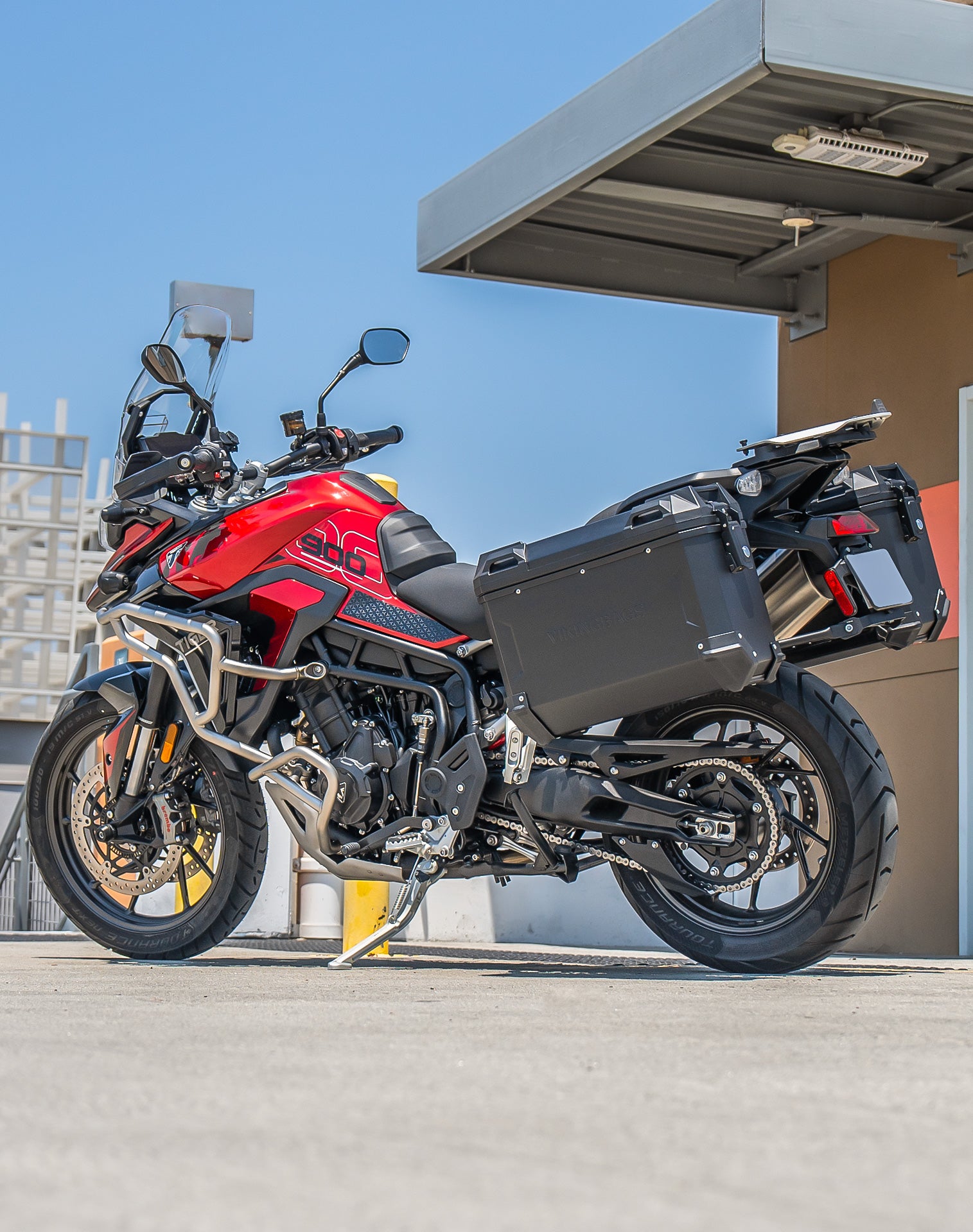 45L - Apex XL Triumph Tiger 900 Aluminum Side Cases Black v1