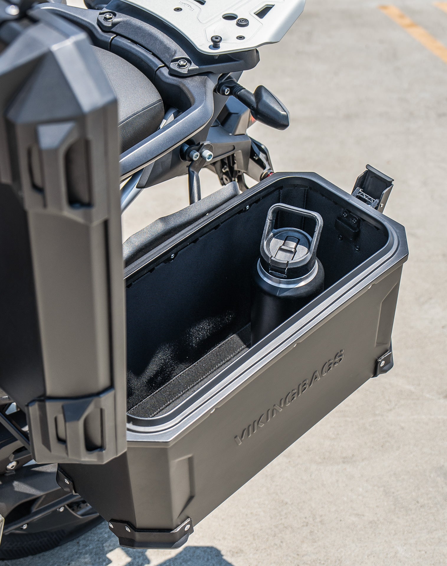 45L - Apex XL Triumph Tiger 900 Aluminum Side Cases Black v4