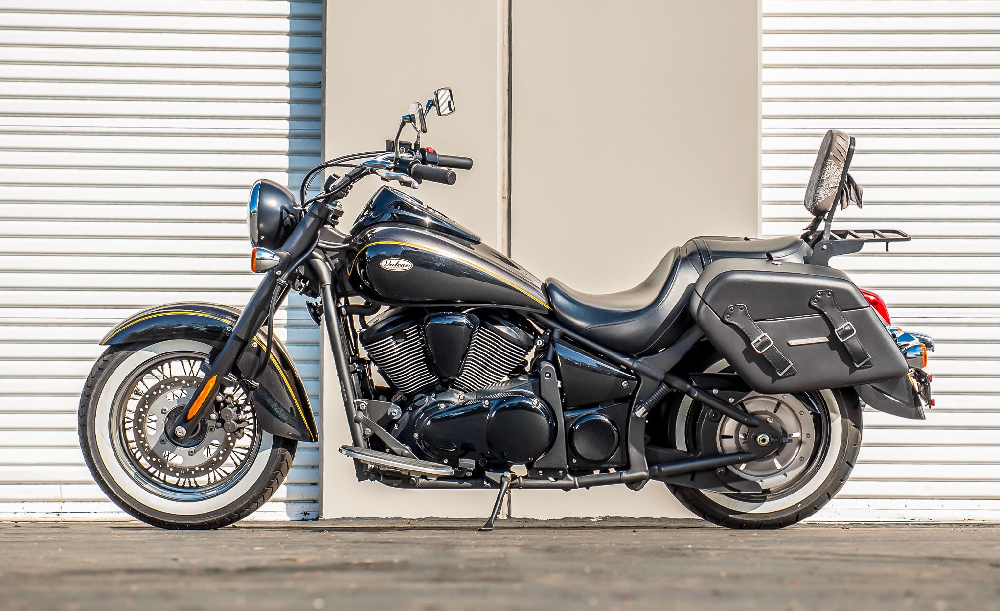 42L - Baldur Extra Large Kawasaki Vulcan 900 Classic VN900 Leather Wrapped Motorcycle Hard Saddlebags @expand