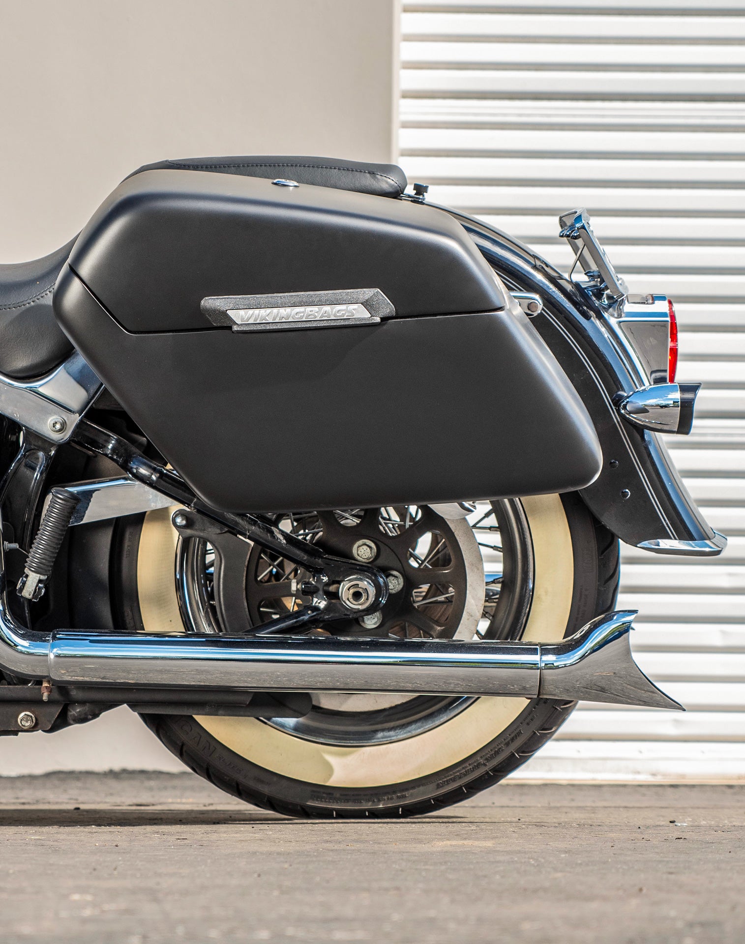 42L - Baldur Extra Large Matte Motorcycle Hard Saddlebags for Harley Softail Deluxe FLSTN/I v2