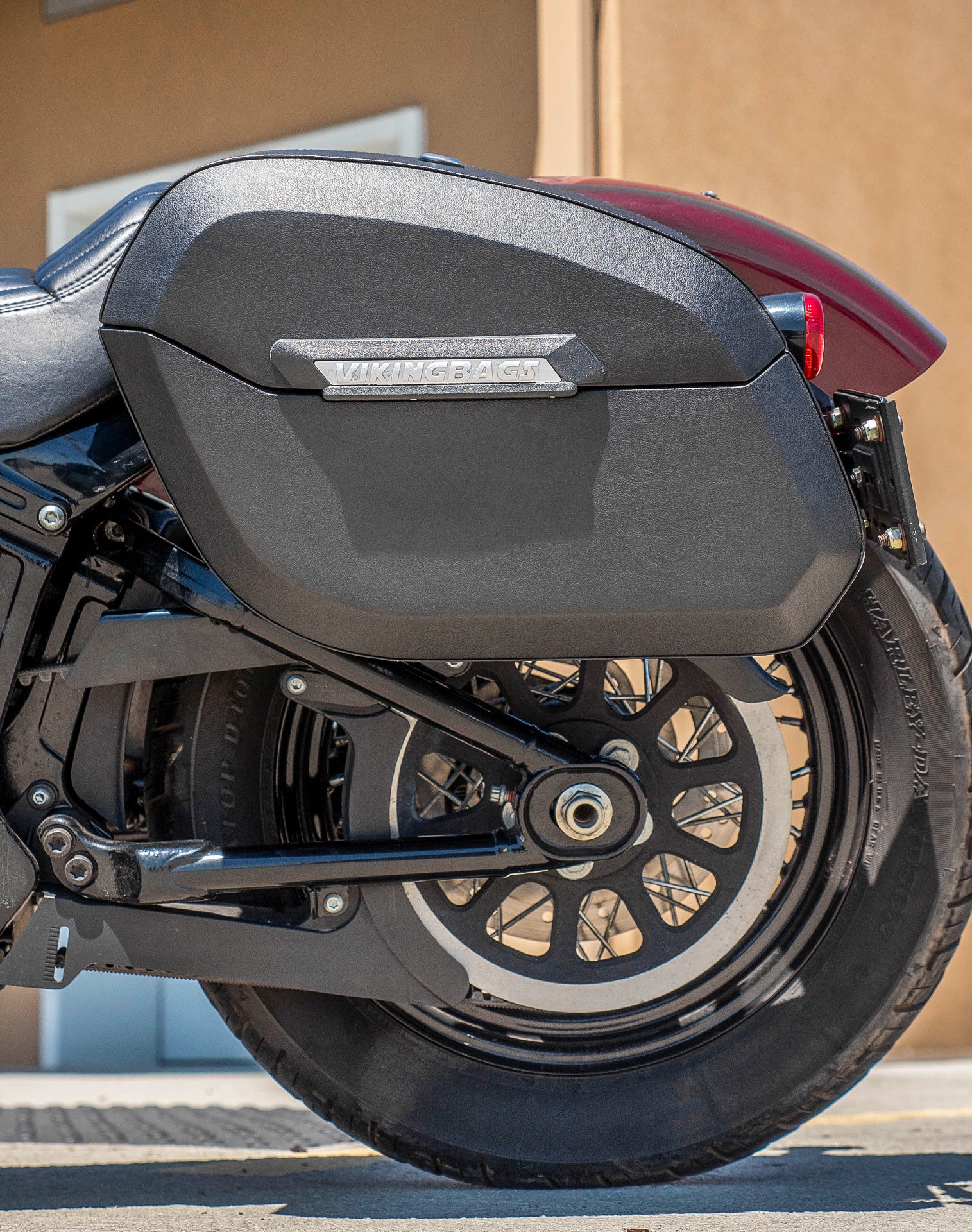 32L - Darkin Large Quick Mount Leather Wrapped Hard Saddlebags for Harley Softail Slim FLSL v2