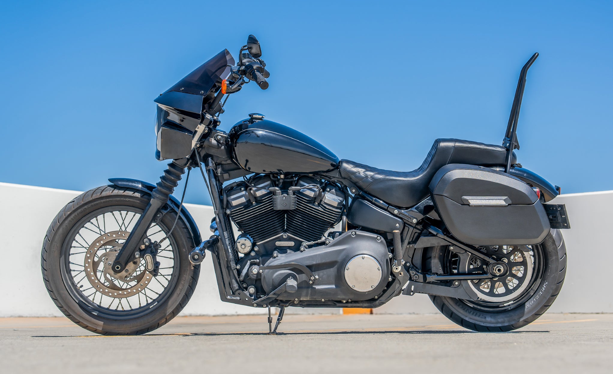32L - Darkin Large Quick Mount Leather Wrapped Hard Saddlebags for Harley Softail Street Bob FXBB/S Lifestyle @expand