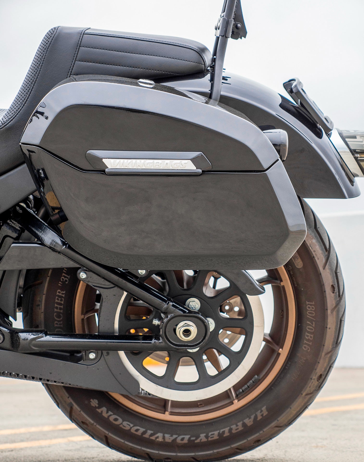 32L - Darkin Large Quick Mount Painted Hard Saddlebags for Harley Softail Low Rider S FXLRS v2