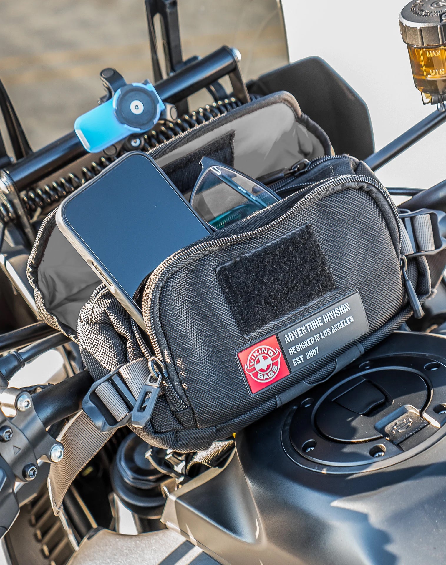 1L - Explorer Handlebar Bag For Adventure Touring Motorcycle Lifestyle Image