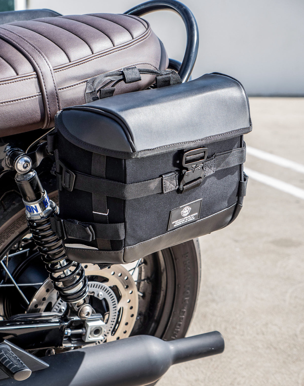 20L - Incognito Quick-Mount Small Triumph Bonneville T100 Saddlebags