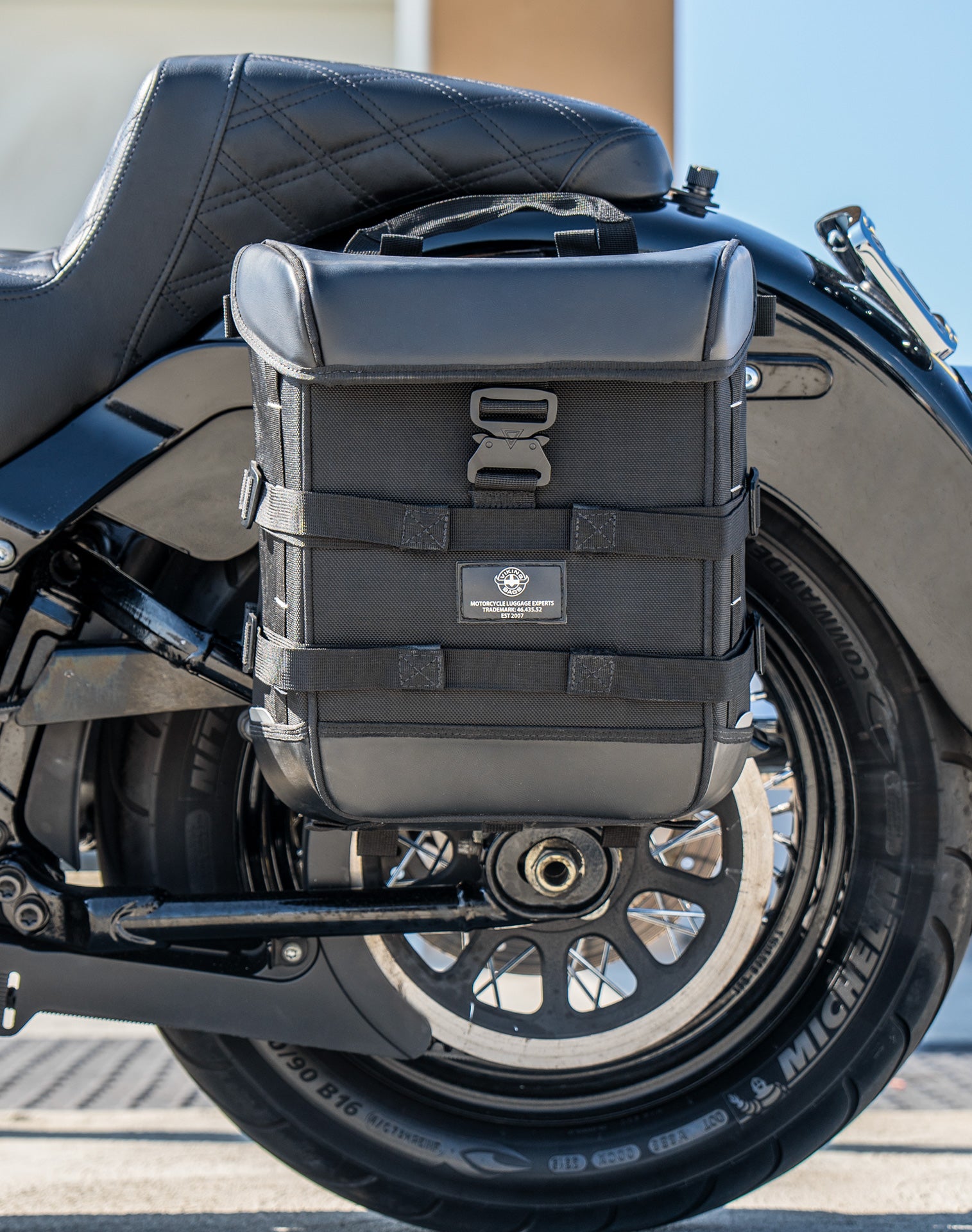 15L - Incognito Quick Mount Medium Solo Motorcycle Saddlebag (Left Only) for Harley Softail Heritage FLHC/S Lifestyle