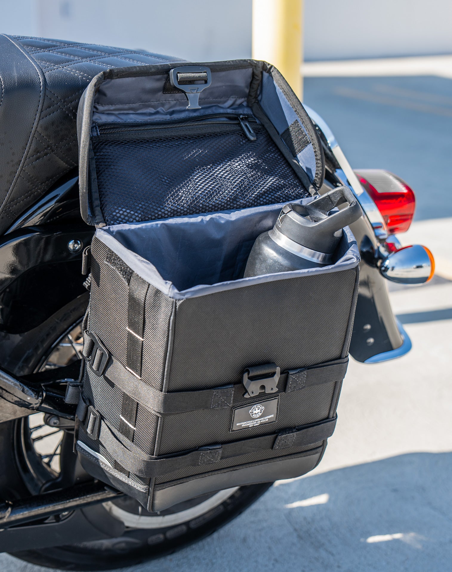 15L - Incognito Quick Mount Medium Solo Motorcycle Saddlebag (Left Only) for Harley Softail Heritage FLHC/S Lifestyle