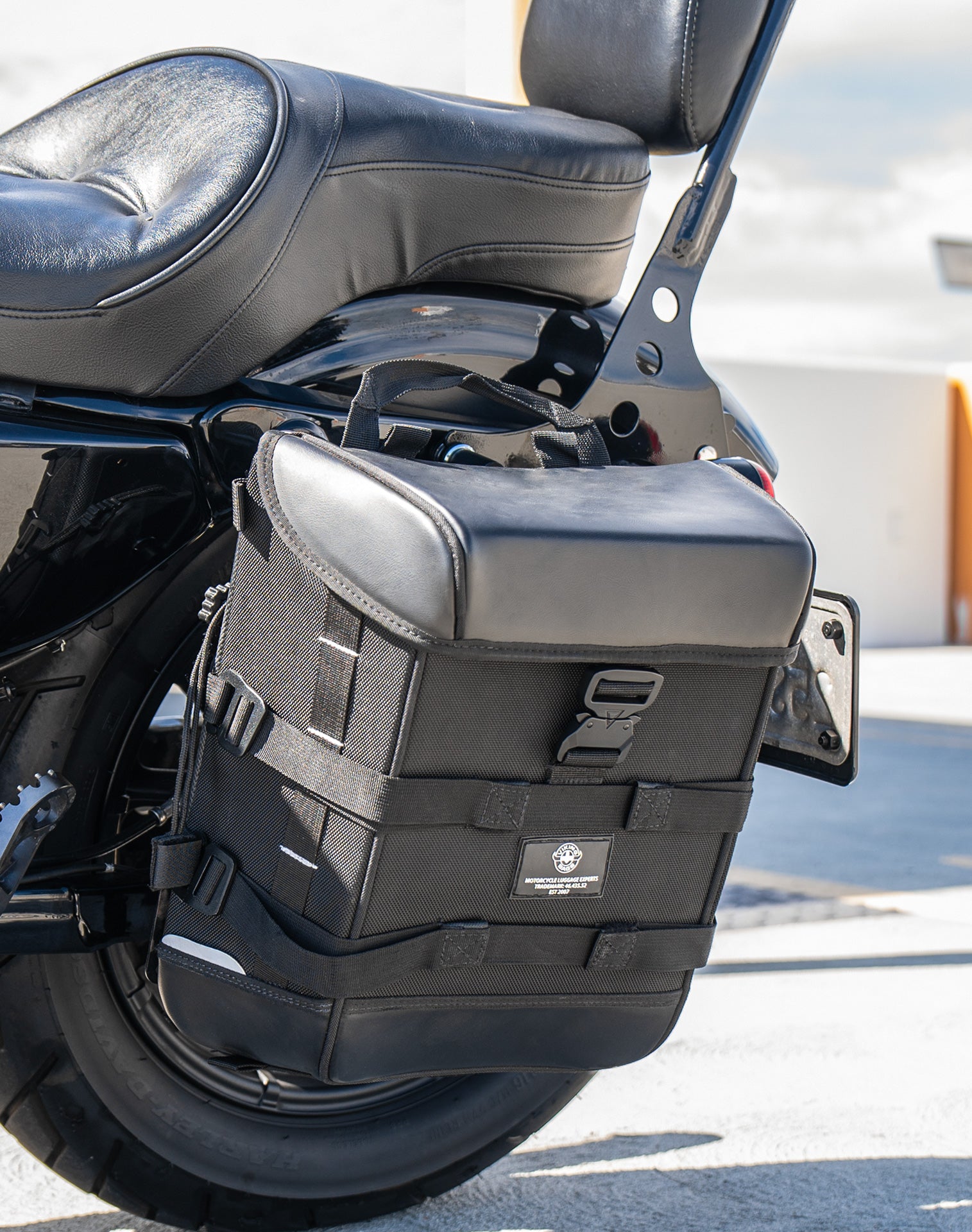 15L - Incognito Quick Mount Medium Solo Motorcycle Saddlebag (Left Only) for Harley Sportster 1200 Iron XL1200NS Lifestyle 3