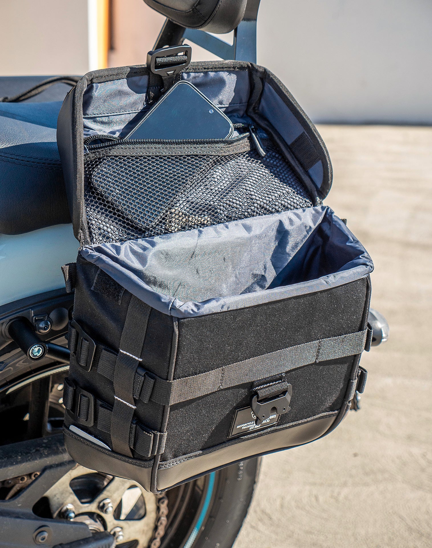 10L - Incognito Quick Mount Small Kawasaki Vulcan S VN650 Solo Saddlebag (Left Only) v4