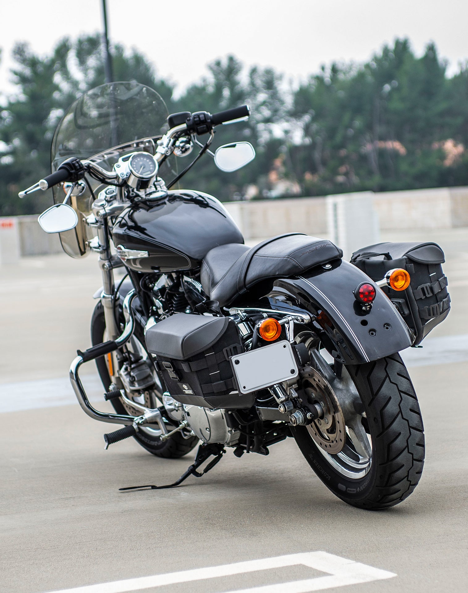 10L - Incognito Quick Mount Small Solo Motorcycle Saddlebag (Left Only) for Harley Sportster 1200 Custom XL1200C/XLH1200C/XL50 v1