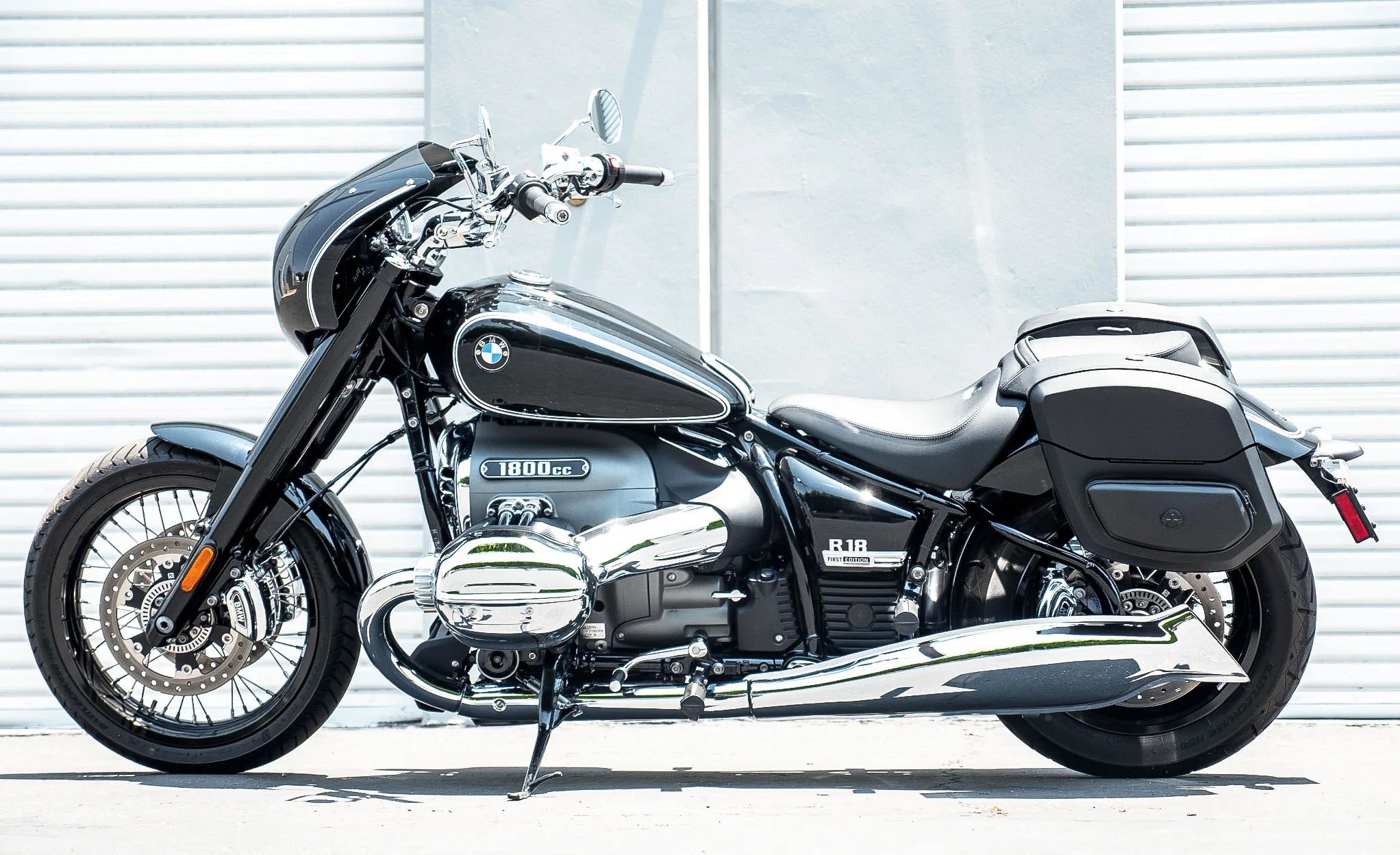 24L - Ironclad Quick-Mount Medium BMW R18 Leather Wrapped Hard Saddlebags Life Style Photo @expand