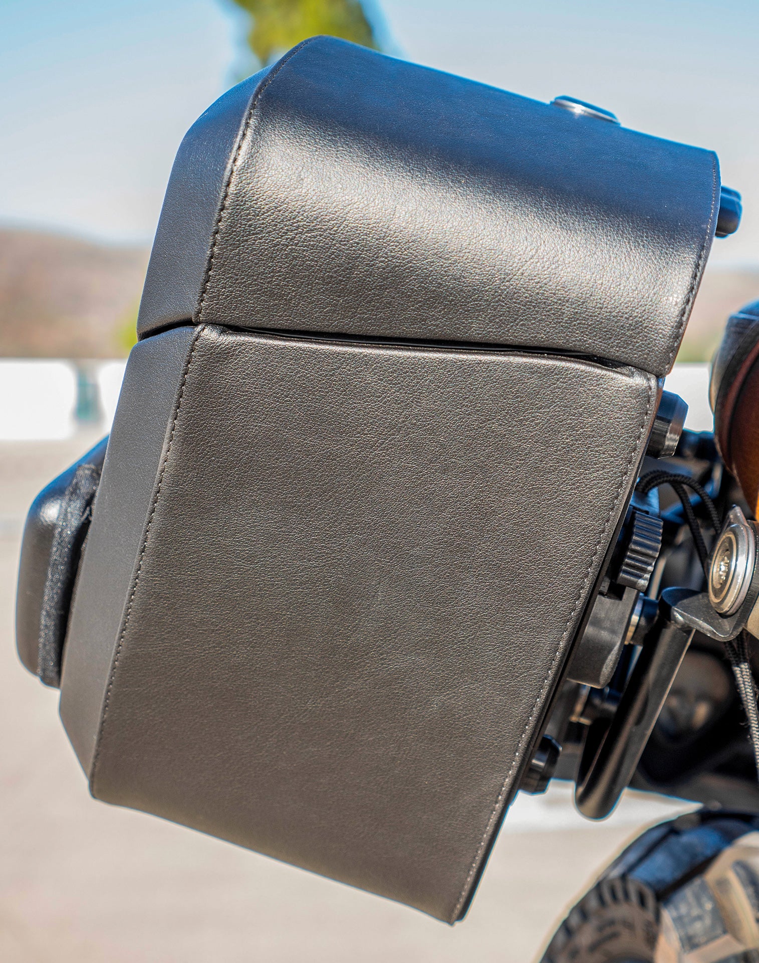 24L - Ironclad Quick-Mount Medium Ducati Scrambler (2014-17) Leather Wrapped Hard Saddlebags Life Style 3