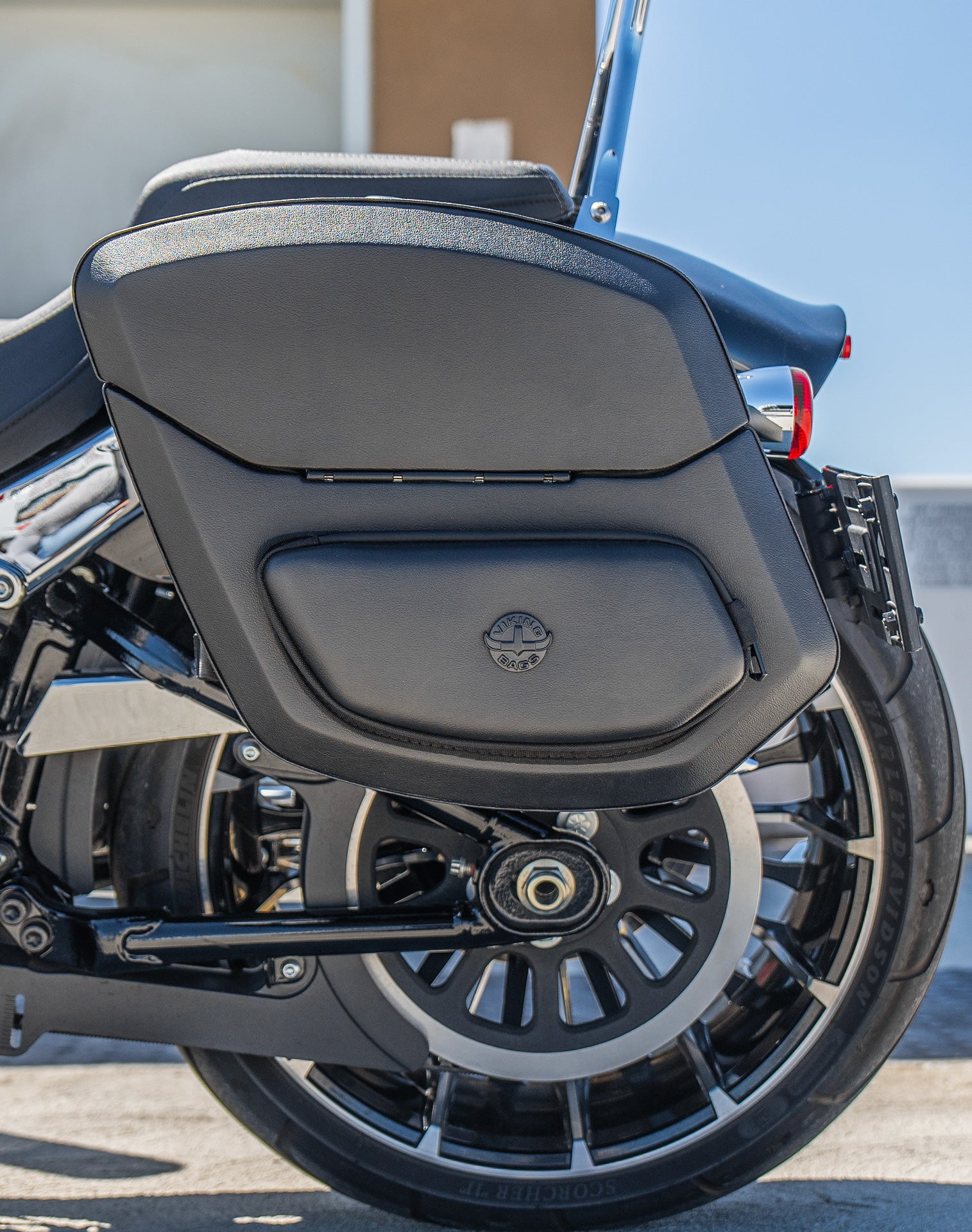 24L - Ironclad Quick-Mount Medium Harley Softail Breakout FXBR/S Leather Wrapped Hard Saddlebags Lifestyle