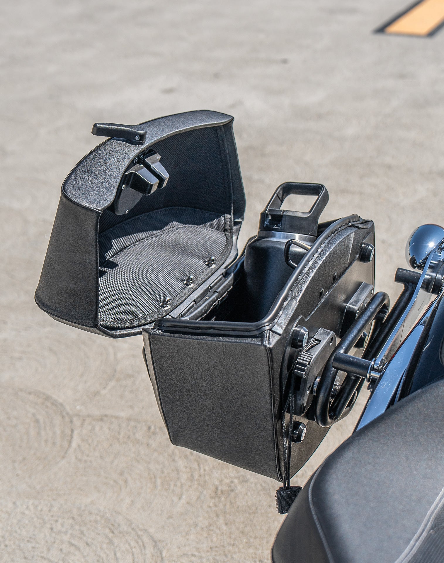 24L - Ironclad Quick-Mount Medium Harley Softail Breakout FXBR/S Leather Wrapped Hard Saddlebags Lifestyle