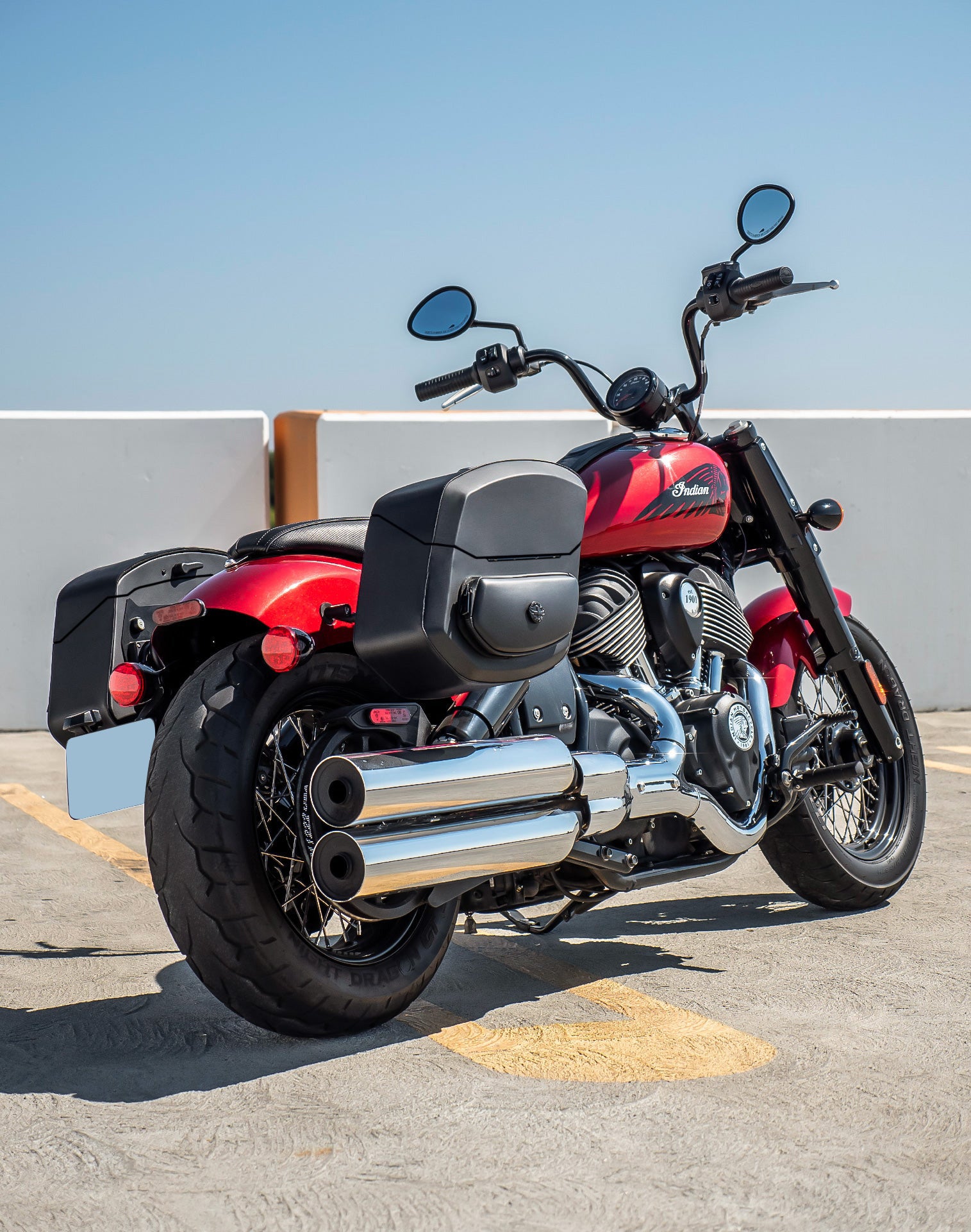 24L - Ironclad Quick-Mount Medium Indian Chief Bobber Dark Horse Leather Wrapped Hard Saddlebags Life Style 1