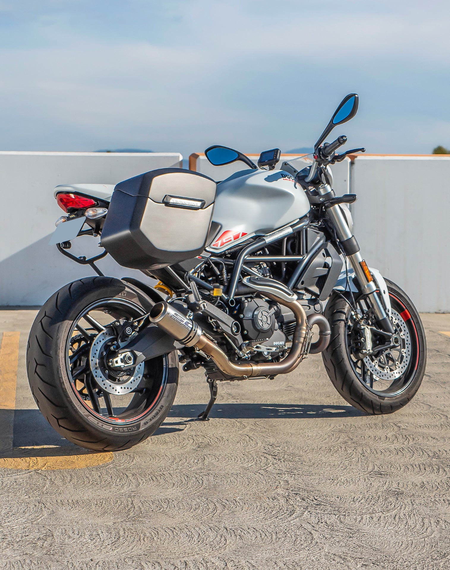 24L - Ironclad Quick-Mount Medium Ducati Monster 797 Matte Hard Saddlebags Life style 1