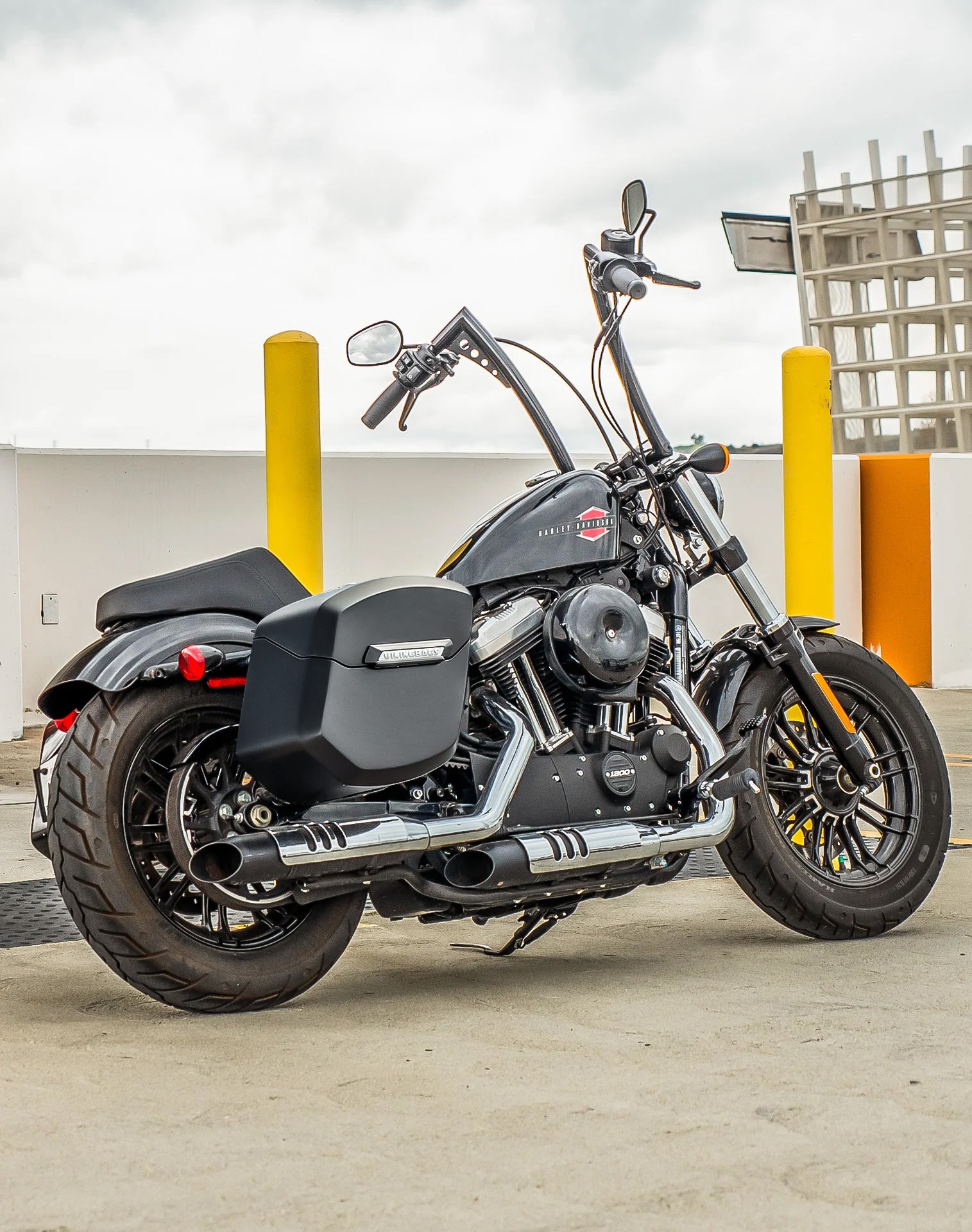 24L - Ironclad Quick-Mount Medium Harley Sportster Forty Eight 48 Matte Hard Saddlebags Life style 1