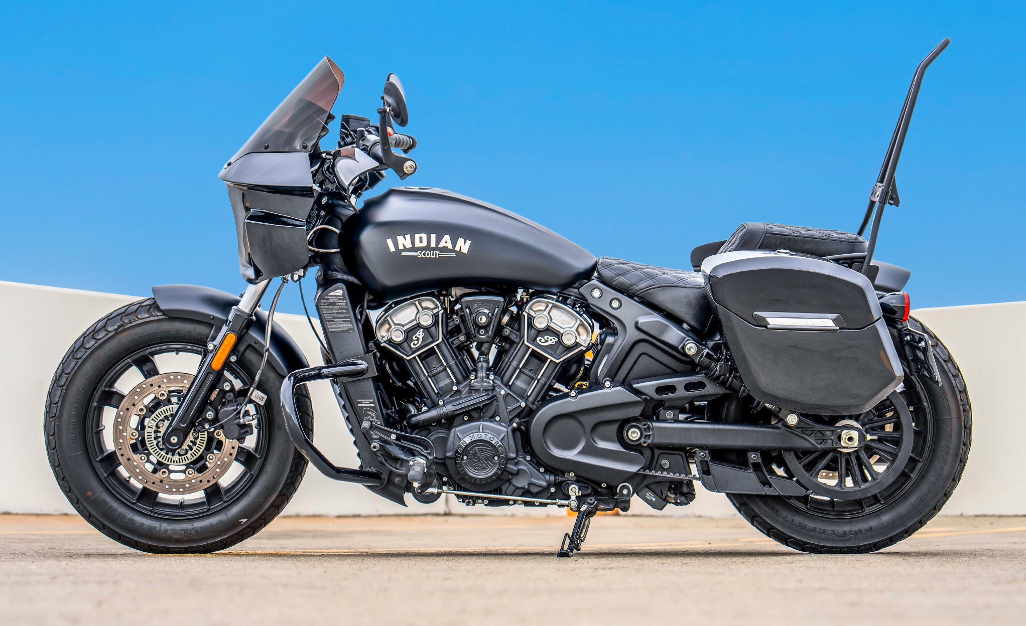 24L - Ironclad Quick-Mount Medium Indian Scout Rogue Sixty Painted Hard Saddlebags Lifestyle @expand
