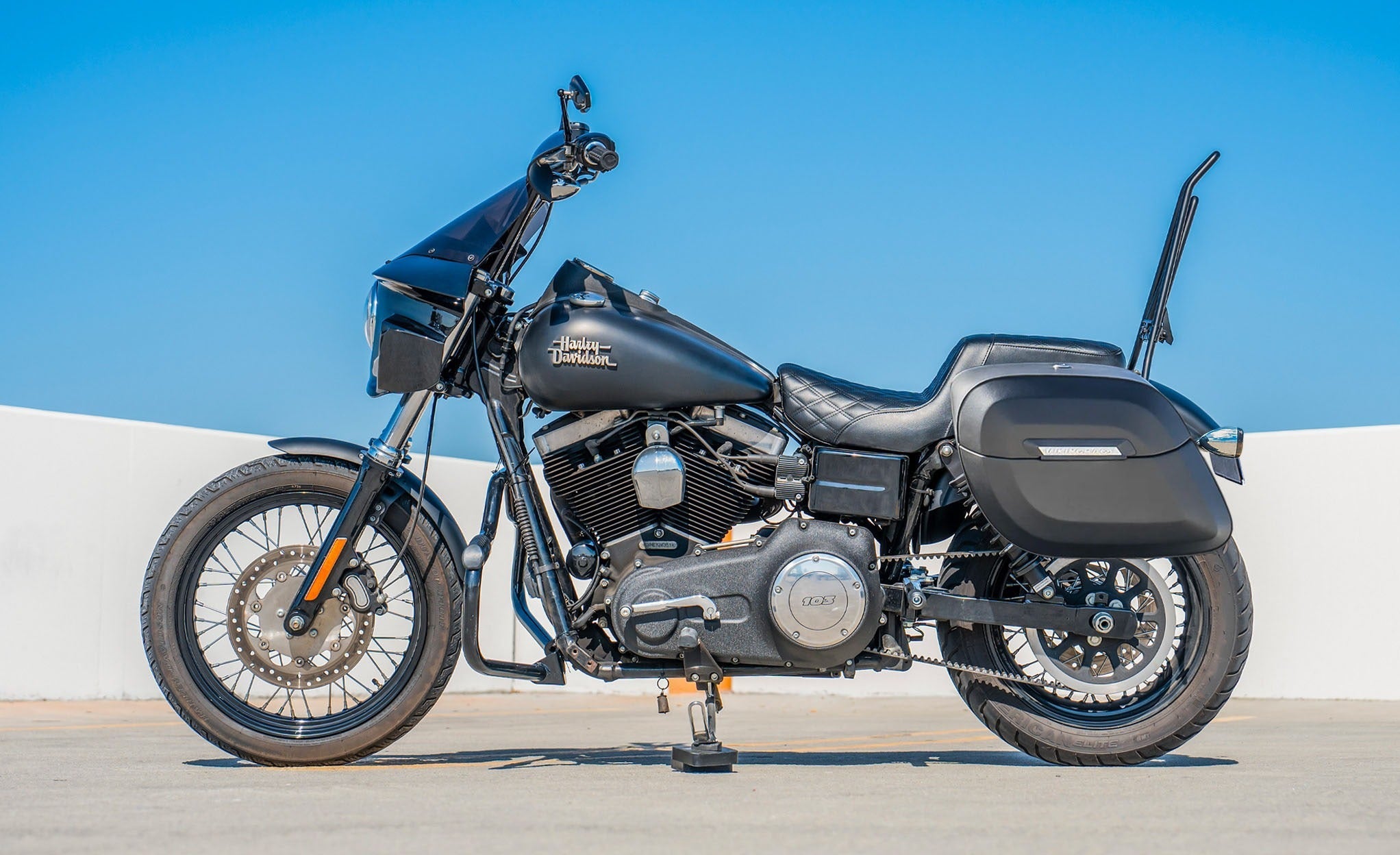 36L - Lamellar Raven Extra Large Shock Cut-out Leather Covered Hard Saddlebags for Harley Dyna Street Bob FXDB/I Lifestyle @expand