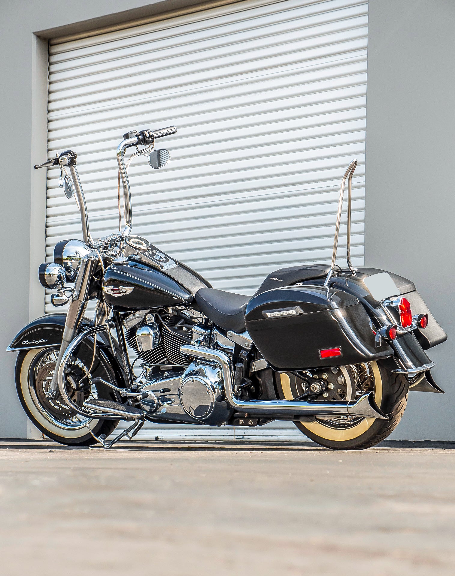 44L - Lamellar Stallion Extra Large Painted Motorcycle Hard Saddlebags for Harley Softail Deluxe FLSTN/I v1