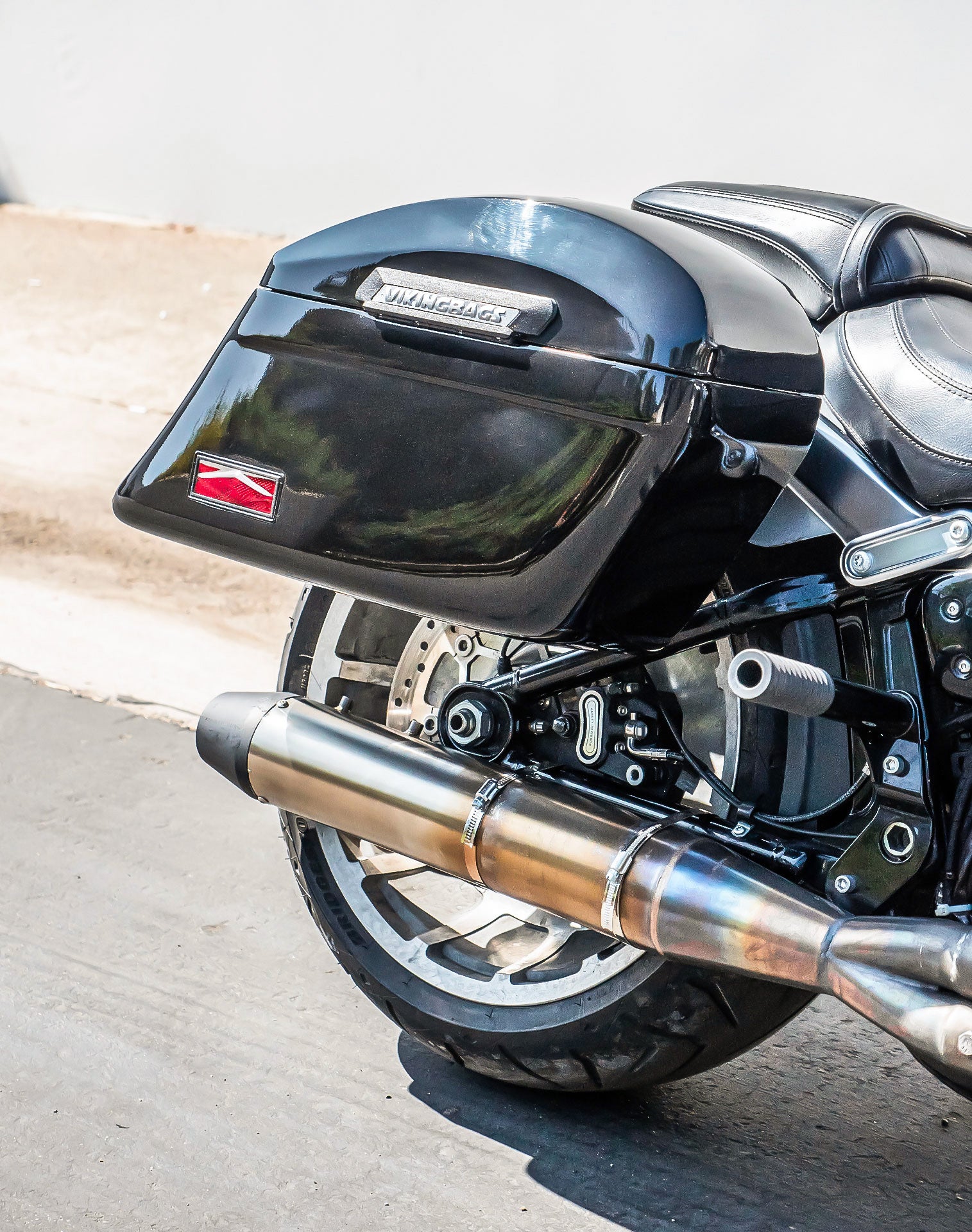 44L - Lamellar Stallion Extra Large Painted Motorcycle Hard Saddlebags for Harley Softail Fat Boy FLFB/S v3