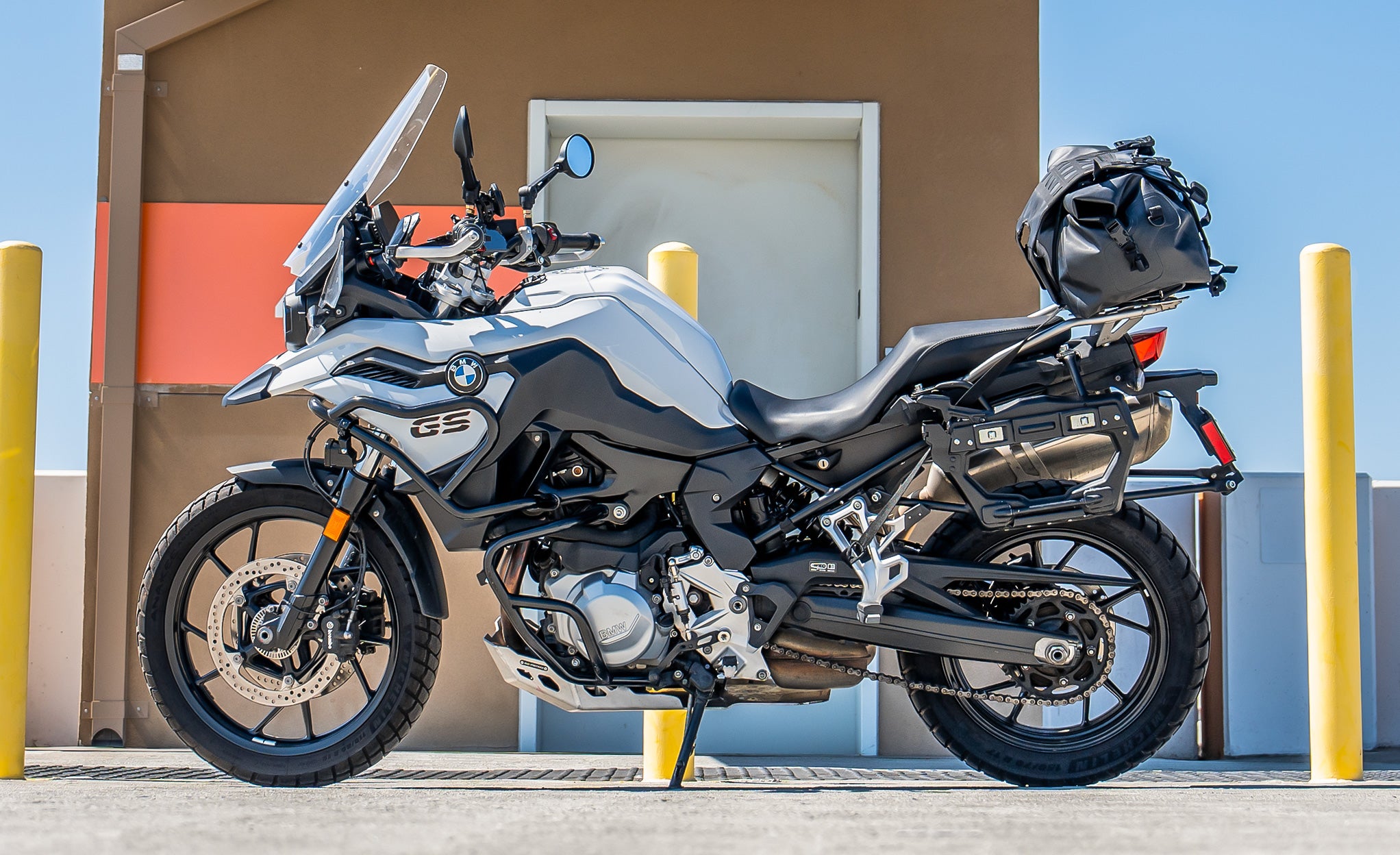 30L - Odyssey BMW Adventure Touring Backpack Lifestyle Life Style Photo @expand