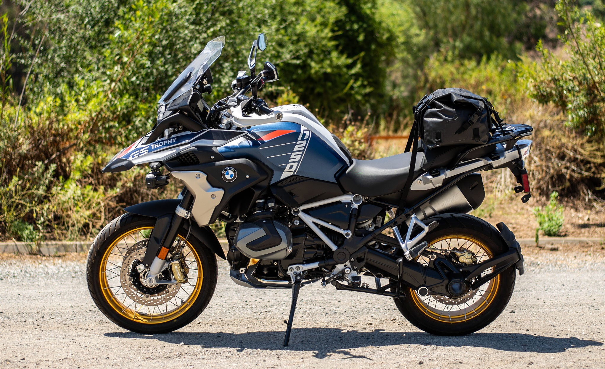 30L - Odyssey Yamaha Adventure Touring Duffel Bag Life Style Photo @expand