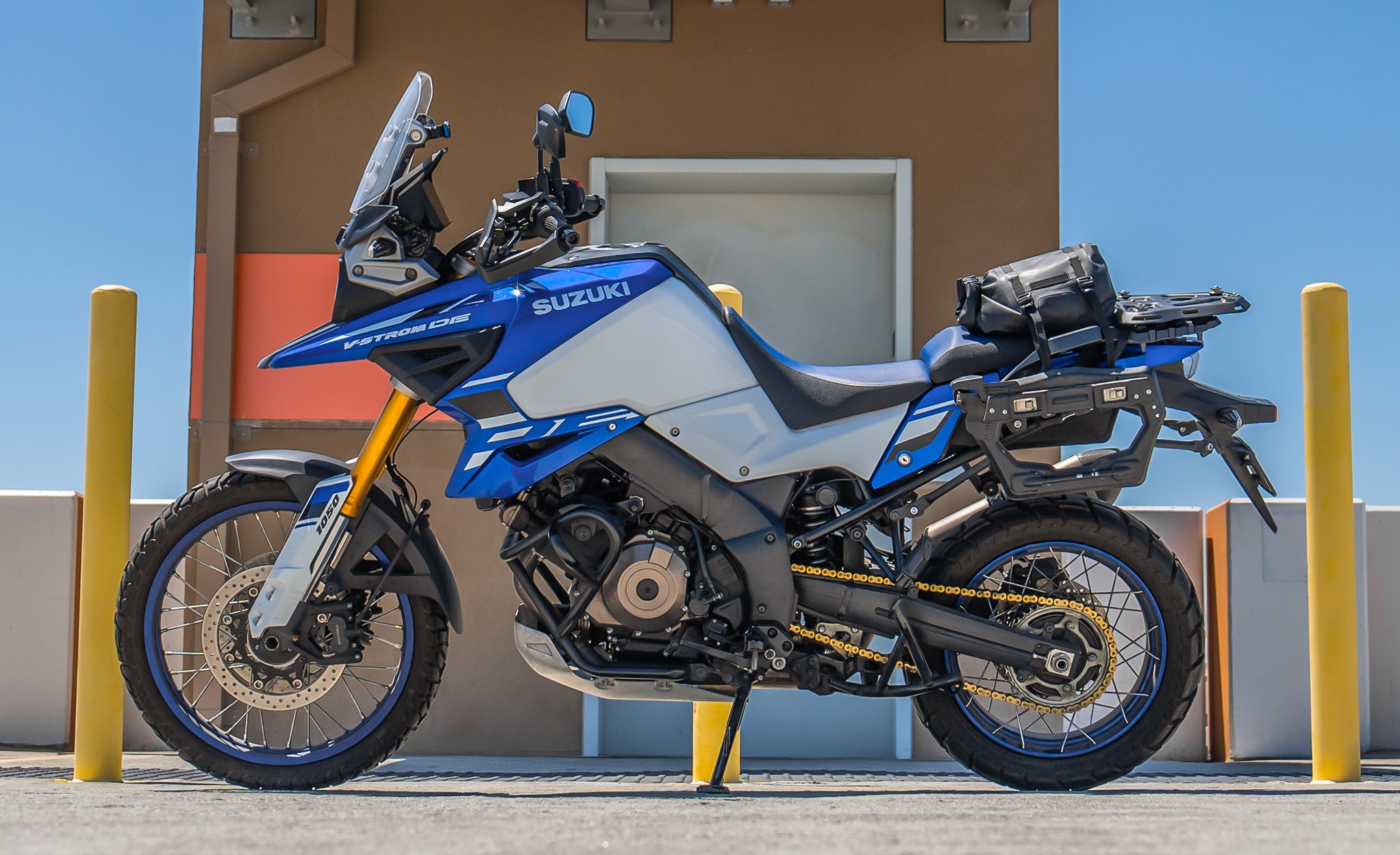 8L - Odyssey Suzuki ADV Touring Tailpack Life Style Photo @expand