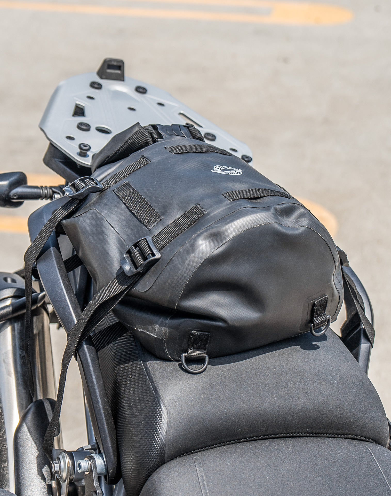 8L - Odyssey Triumph ADV Touring Tailpack Life Style