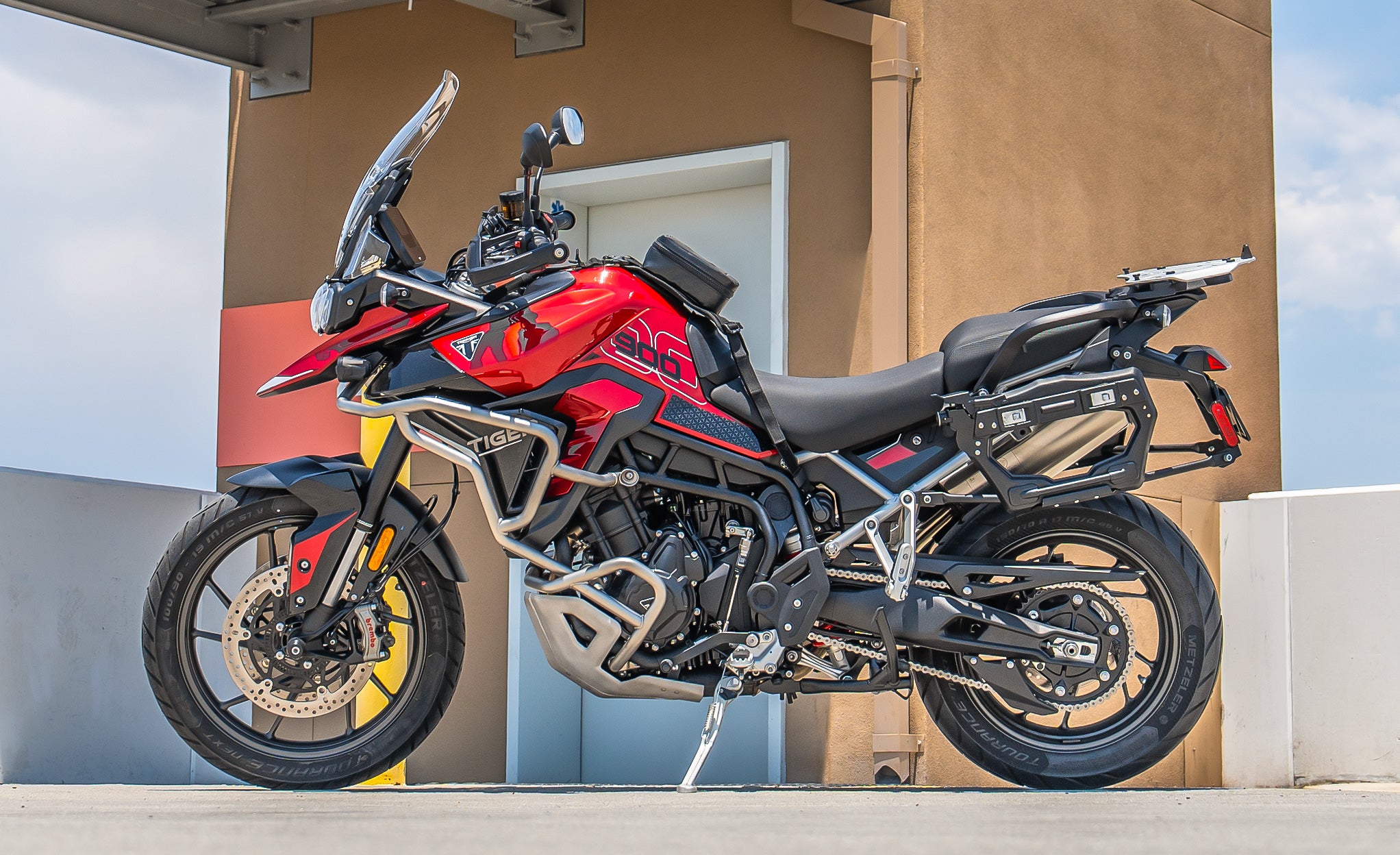 1L - Odyssey Triumph Adventure Touring Tank Bag Lifestyle @expand