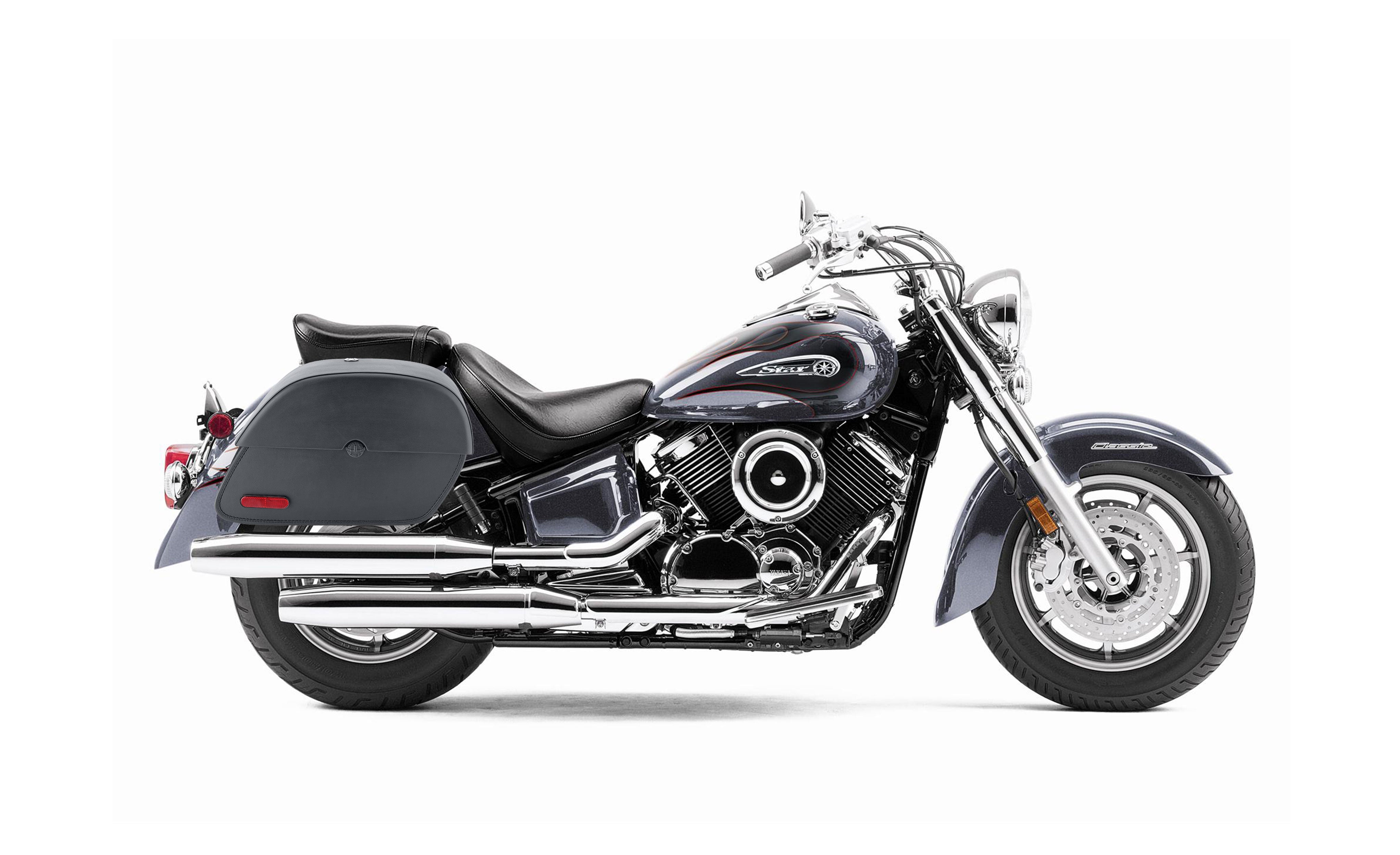 28L - Panzer Medium Yamaha V Star 1100 Classic XVS11A Motorcycle Saddlebags Bag on Bike @expand