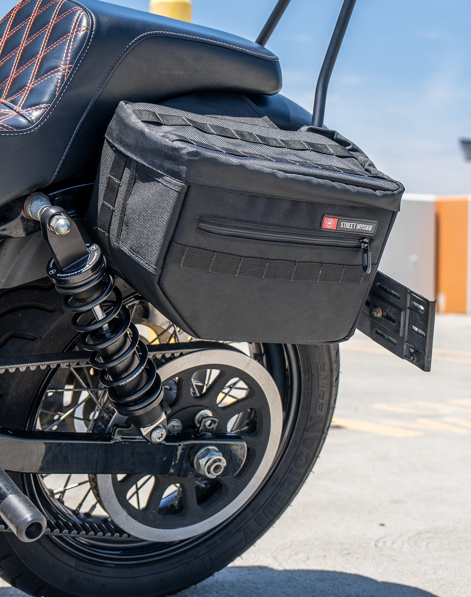18L - Patriot Large Motorcycle Throw Over Saddlebags for Harley Dyna Street Bob FXDB v3