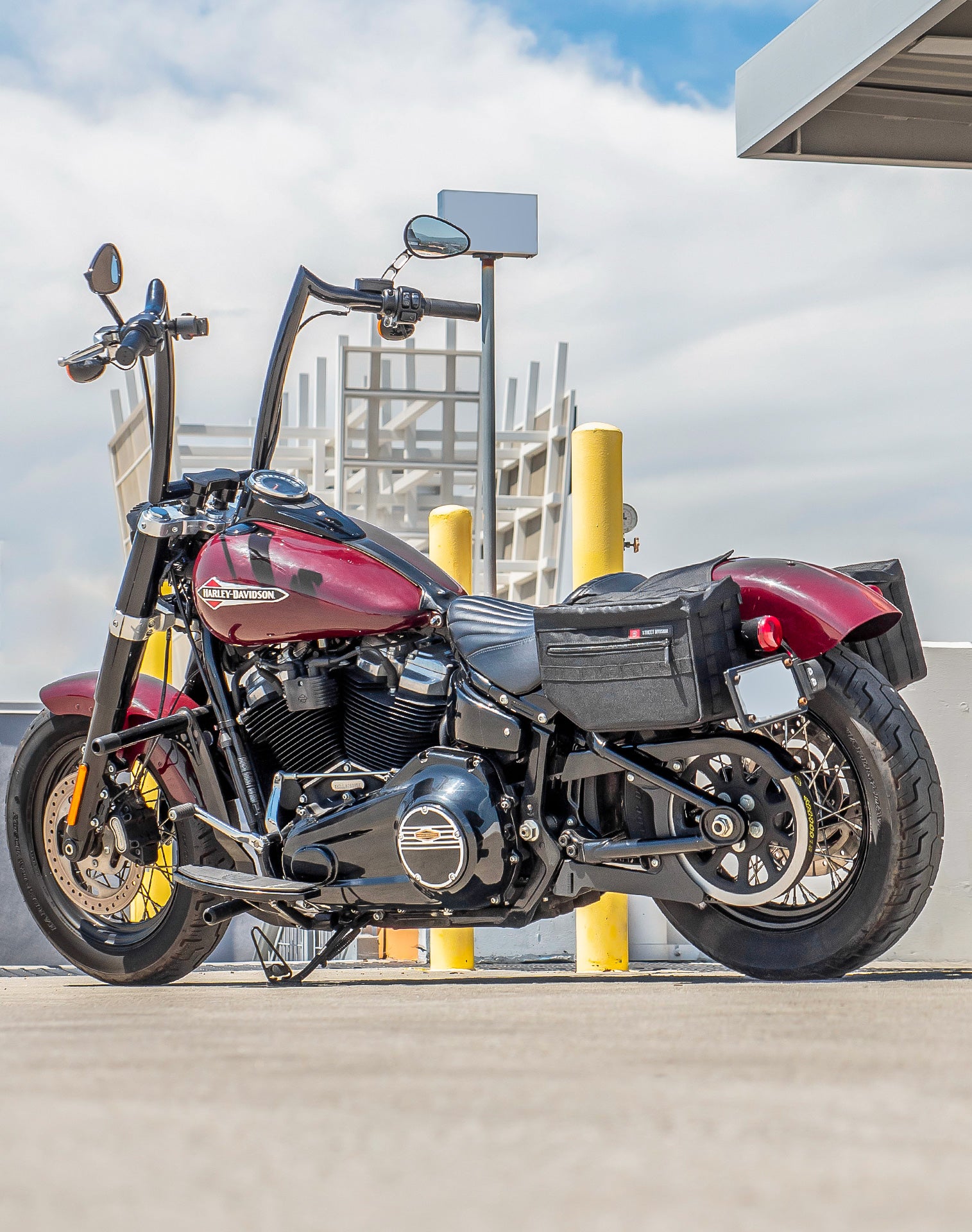 18L - Patriot Large Throw Over Saddlebags for Harley Softail Slim FLSL v1