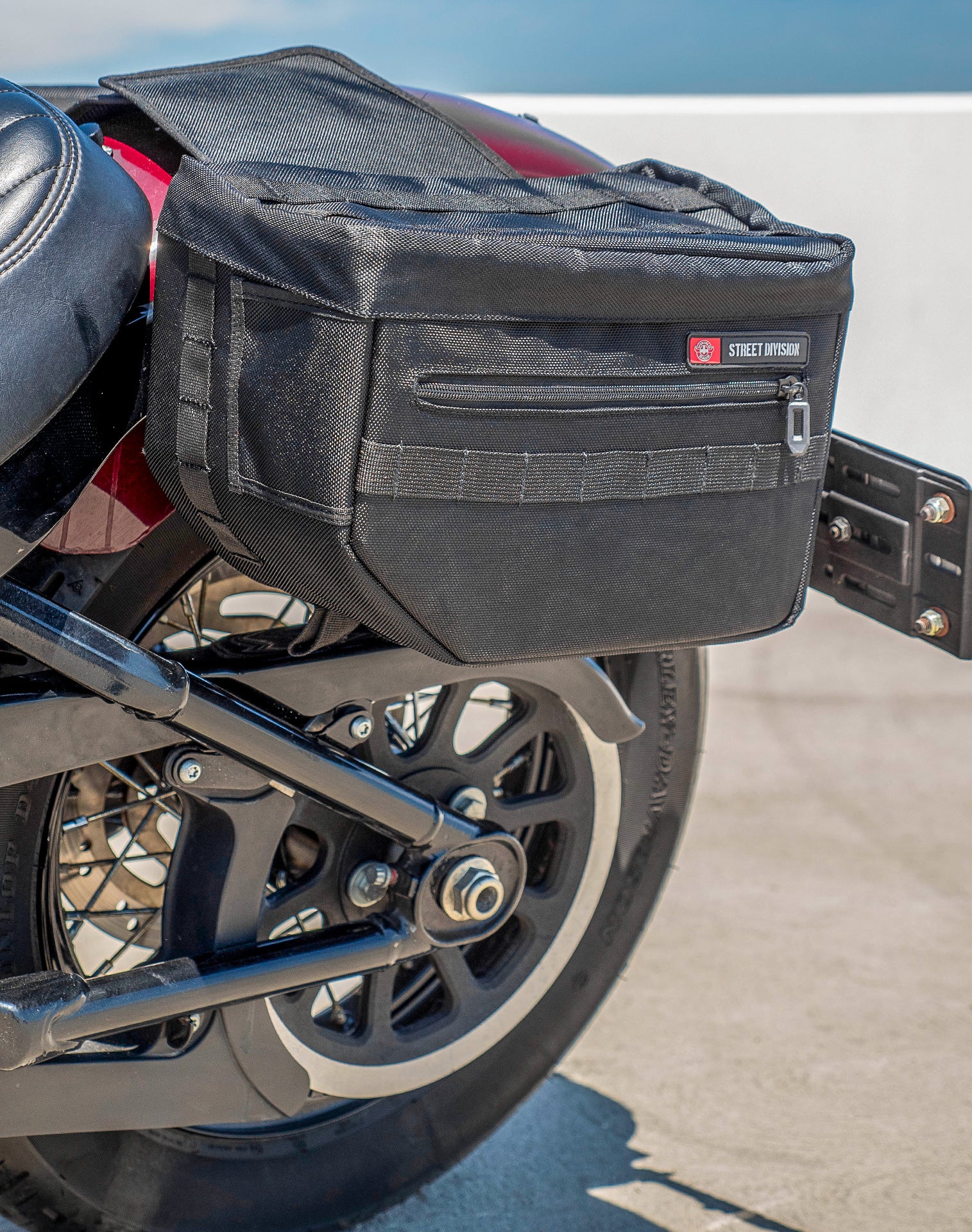 18L - Patriot Large Throw Over Saddlebags for Harley Softail Slim FLSL v3