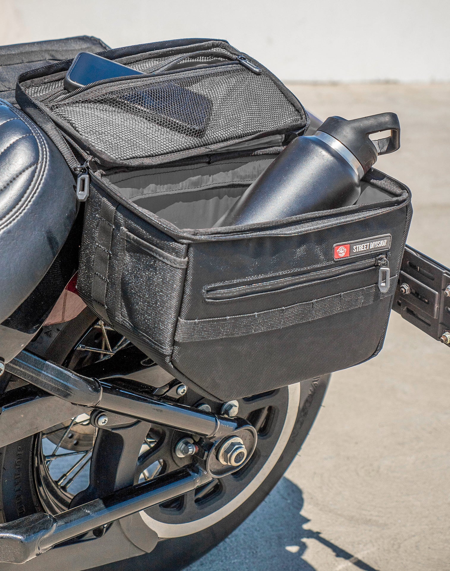 18L - Patriot Medium Throw Over Saddlebags for Harley Softail Slim FLSL Life Style 4