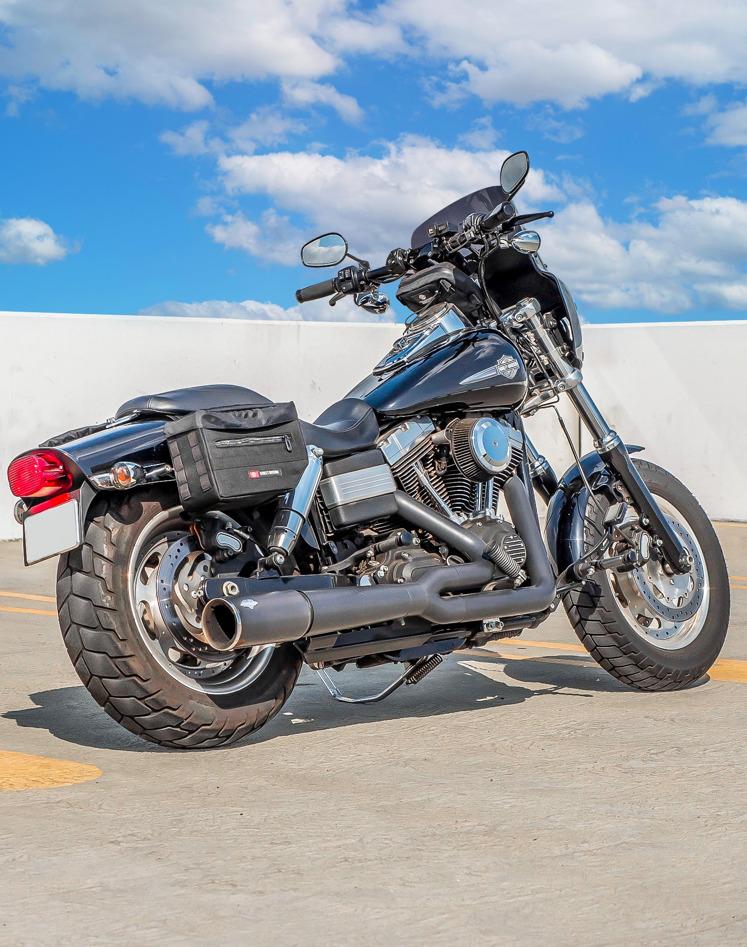 8L - Patriot Small Throw Over Saddlebags for Harley Dyna Fat Bob FXDF/SE v1