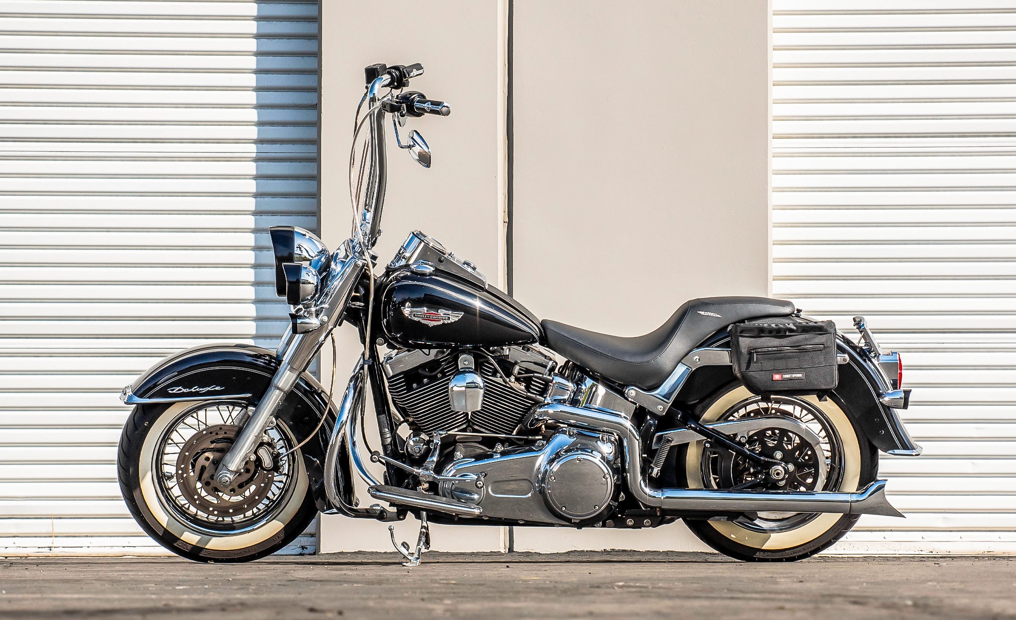 8L - Patriot Small Motorcycle Throw Over Saddlebags for Harley Softail Deluxe FLSTN/I @expand