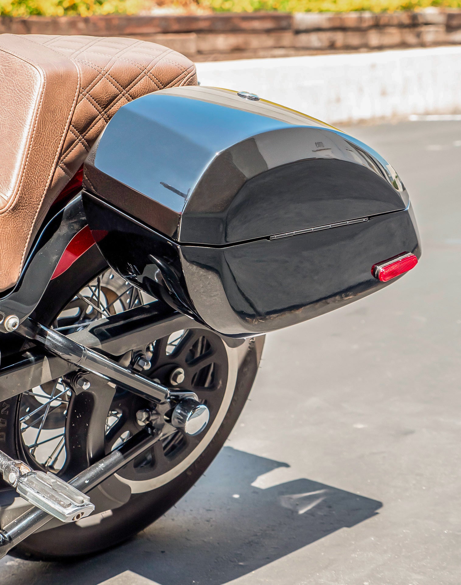 28L - Phantom Large Painted Motorcycle Hard Saddlebags For Harley Softail Slim FLS v2