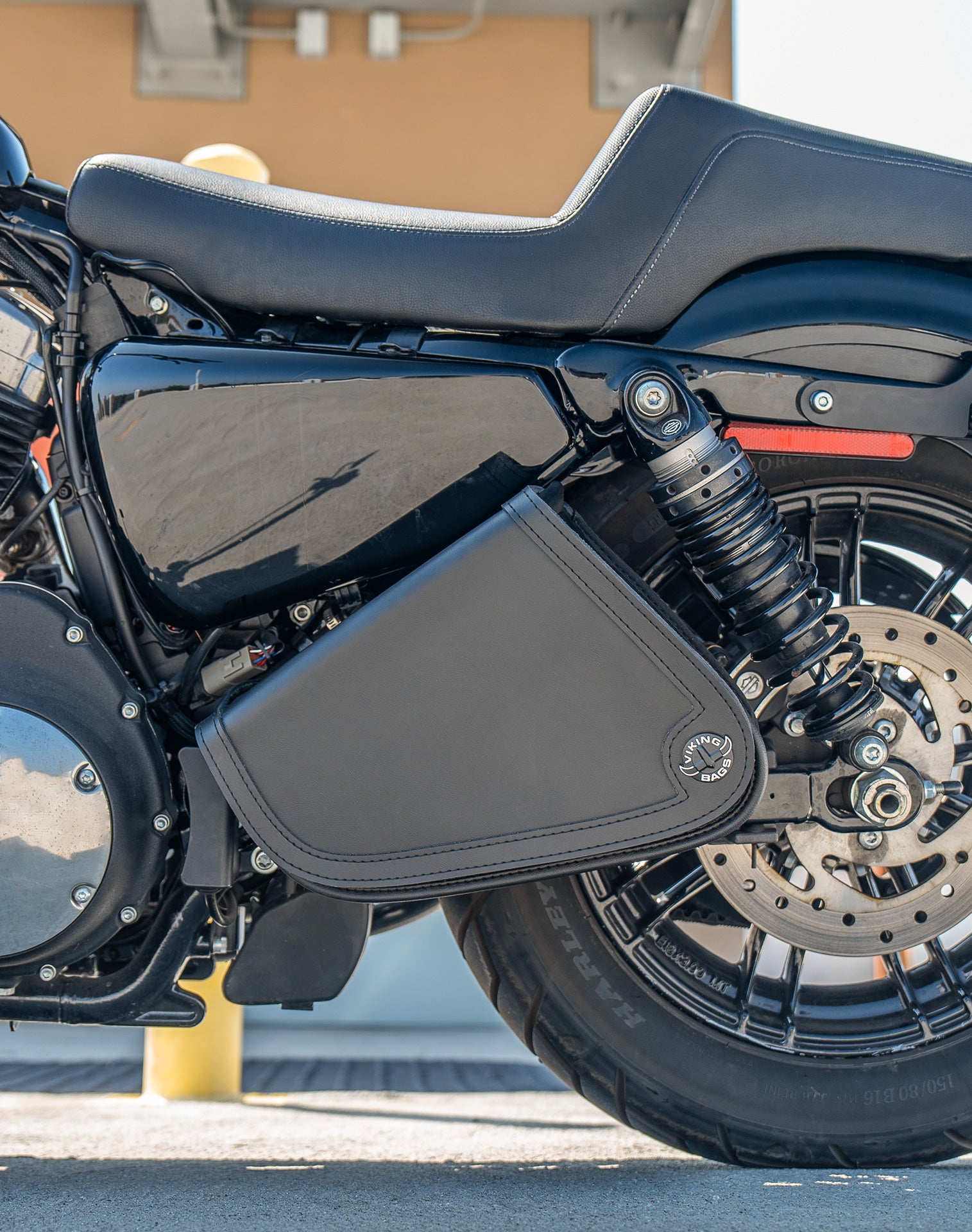 3L - Sprinter Harley Sportster Motorcycle Swing Arm Bag v2