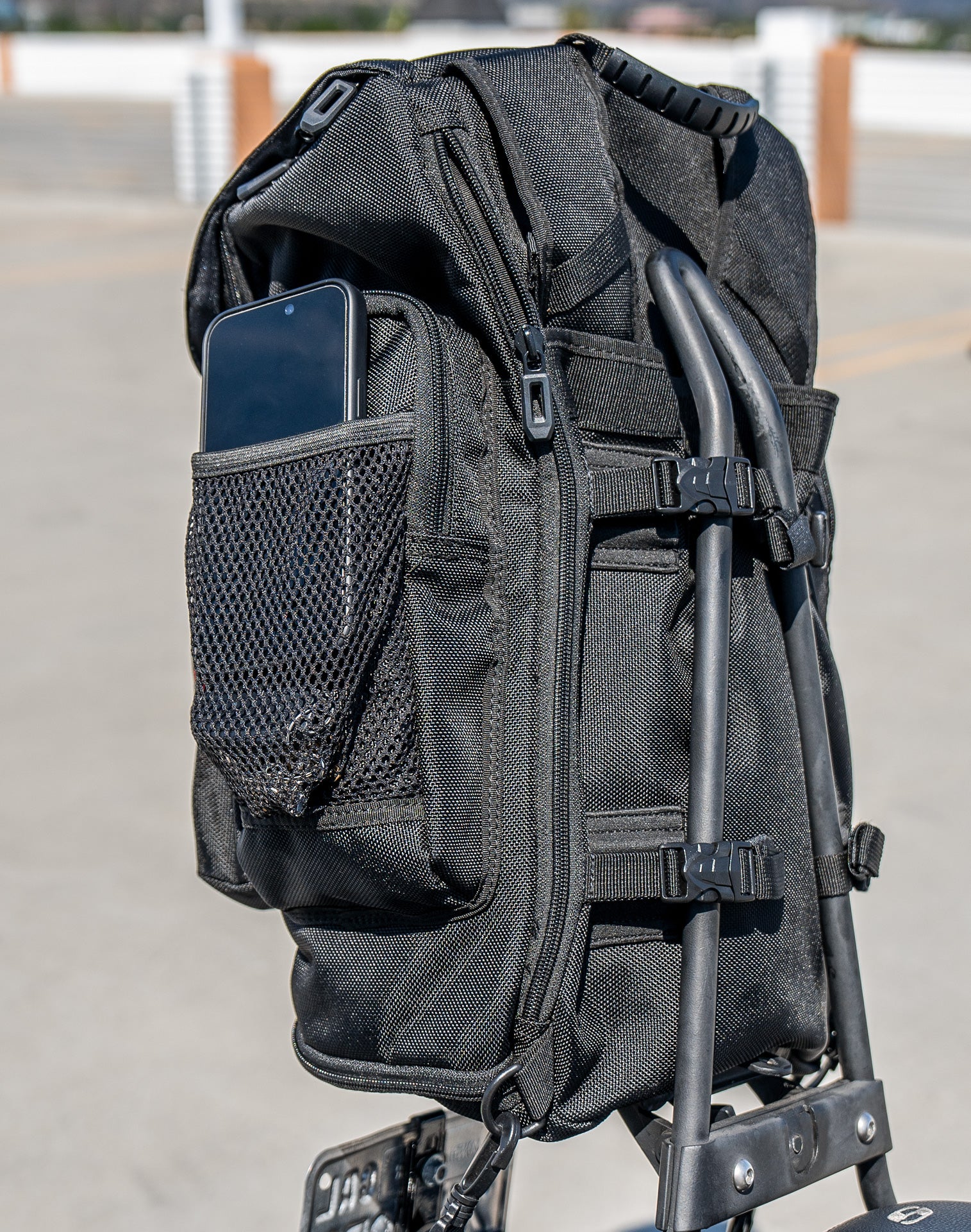 32L - Trident Large Kawasaki Motorcycle Backpack v4