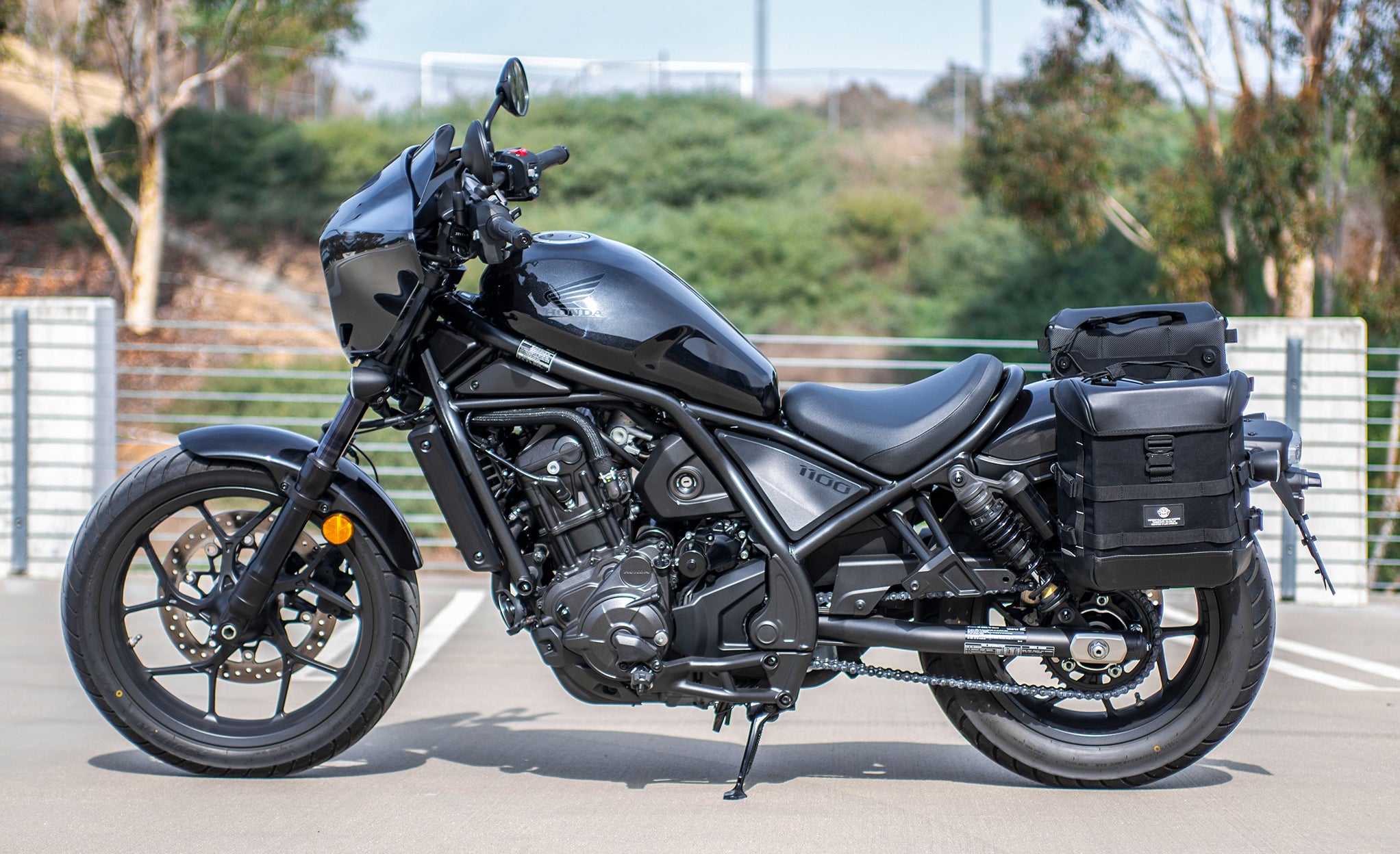 15L - Incognito Quick Mount Medium Honda Rebel 1100 Solo Motorcycle Saddlebag (Left Only) @expand