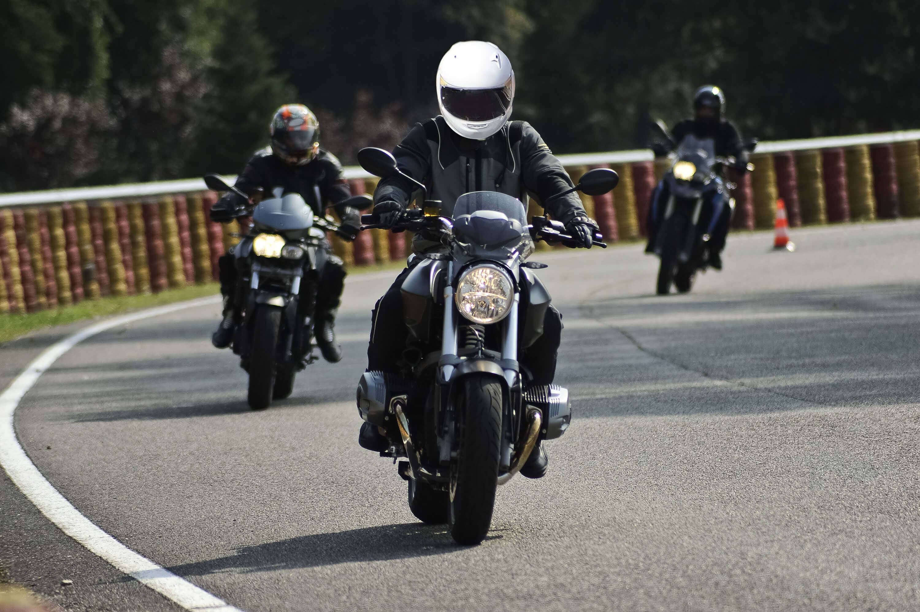 10 Things All Car & Truck Drivers Should Know About Motorcycles