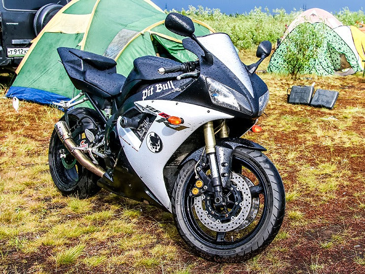 38 Tips to Safely Motorcycle Camping in the Rain